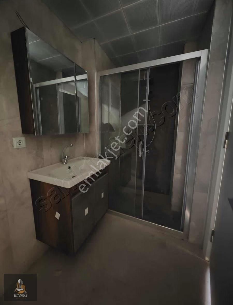 Elit Emlak'tan Reşatbey Mahallesi Net 170 M2 Satılık Dublex - Görsel 4