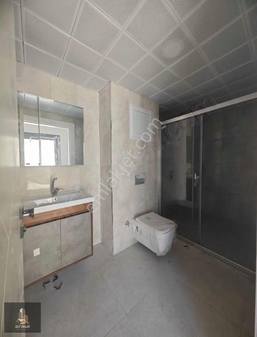 Elit Emlak'tan Reşatbey Mahallesi Net 170 M2 Satılık Dublex - Görsel 6