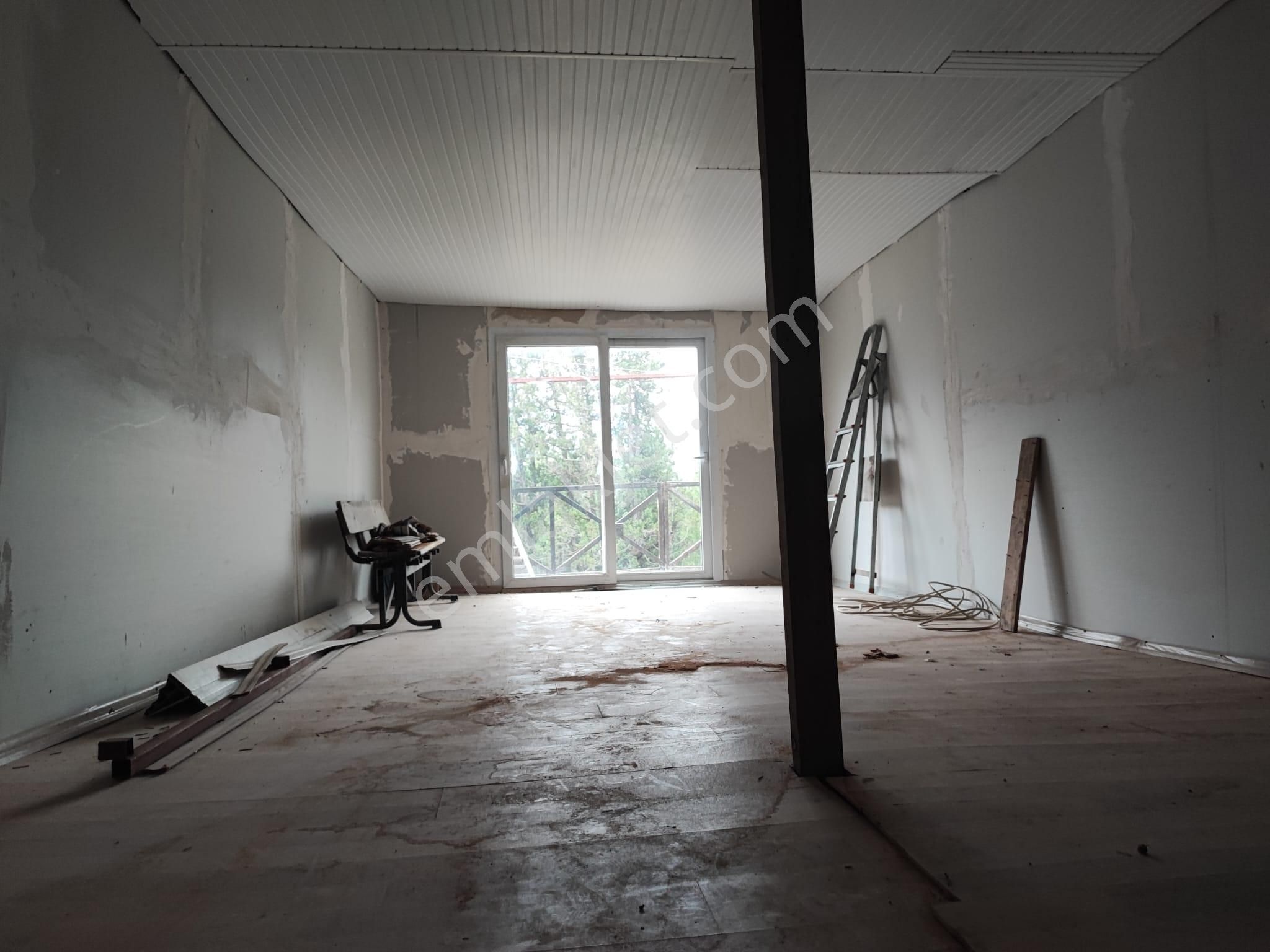 Kar Emlaktan Akçatekir Alpaslanda 400 M2 Arsa İçerisinde 3+1 Satılık Müstakil Ev - Görsel 8