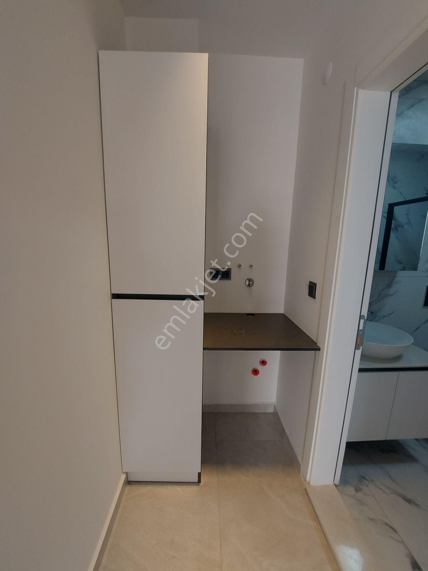 Plaja 50 Metre Mesafede 4+1 Tam Müstakil Satılık Villa - Görsel 8