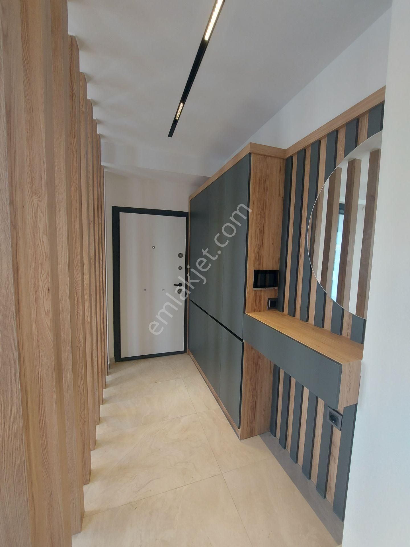 Plaja 50 Metre Mesafede 4+1 Tam Müstakil Satılık Villa - Görsel 2