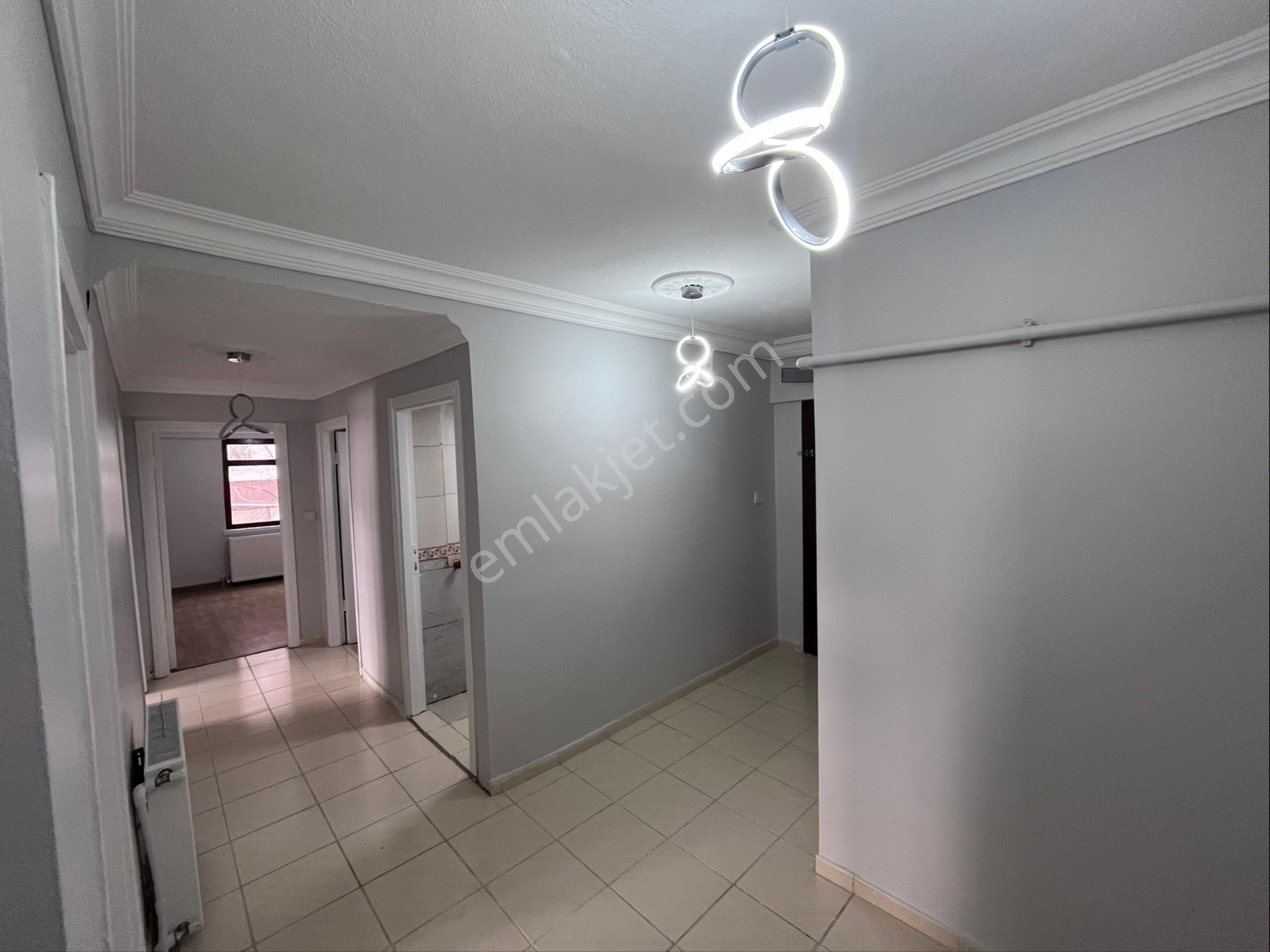 Sincan Pınarbaşı Mh.'de 3+1 Bağımsız 10 Yıllık Bina Kot 1 Full Yapılı Satılık Daire - Görsel 21