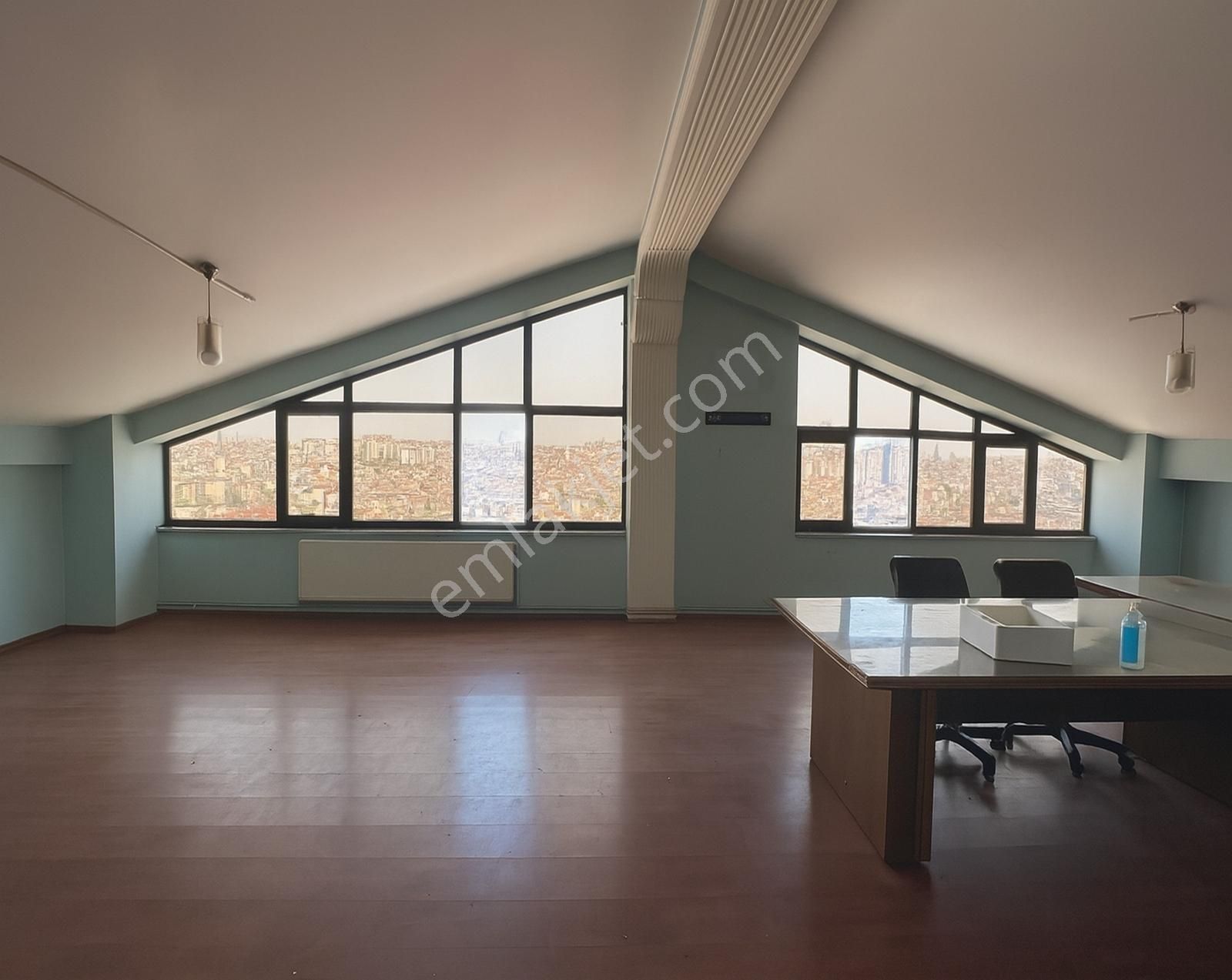 Lıve İnşaattan Tekstil Firmalarına Uygun 2 Katlı Kiralık İşyeri - Görsel 7