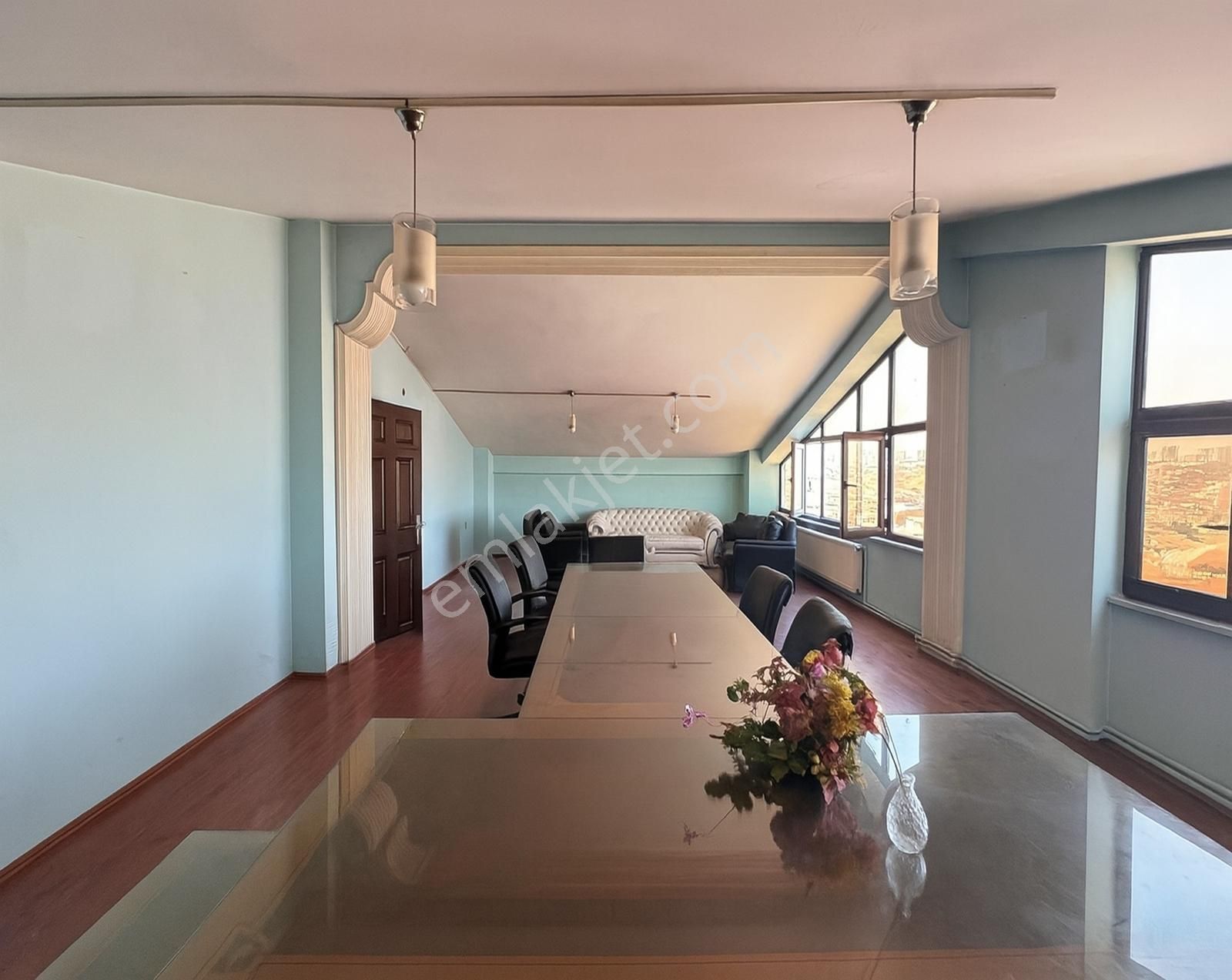 Lıve İnşaattan Tekstil Firmalarına Uygun 2 Katlı Kiralık İşyeri - Görsel 22