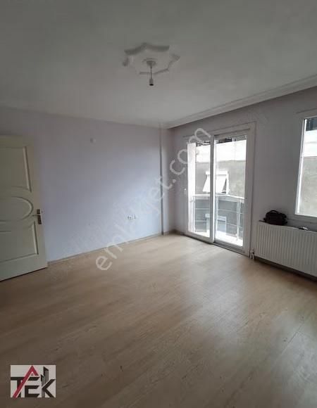 Bornova Merkeze Yürüme Mesafesinde 2+1 Doğalgazlı Ara Kat Kiralı - Görsel 12