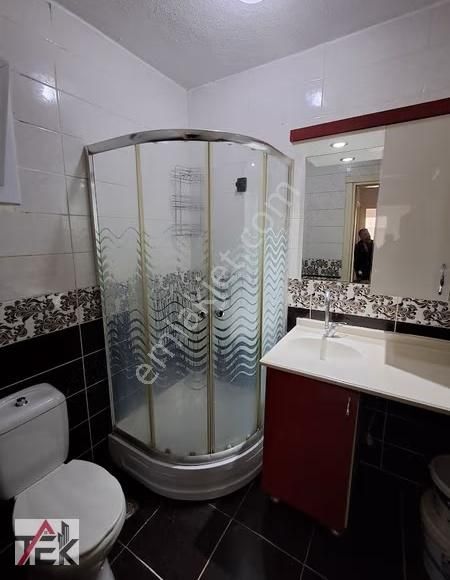 Bornova Merkeze Yürüme Mesafesinde 2+1 Doğalgazlı Ara Kat Kiralı - Görsel 17