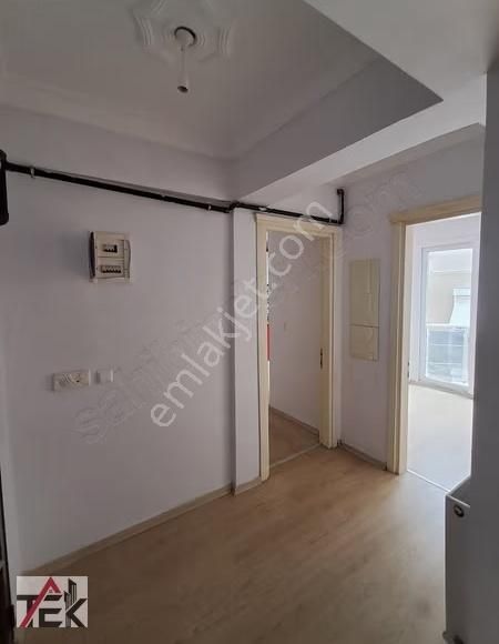 Bornova Merkeze Yürüme Mesafesinde 2+1 Doğalgazlı Ara Kat Kiralı - Görsel 10