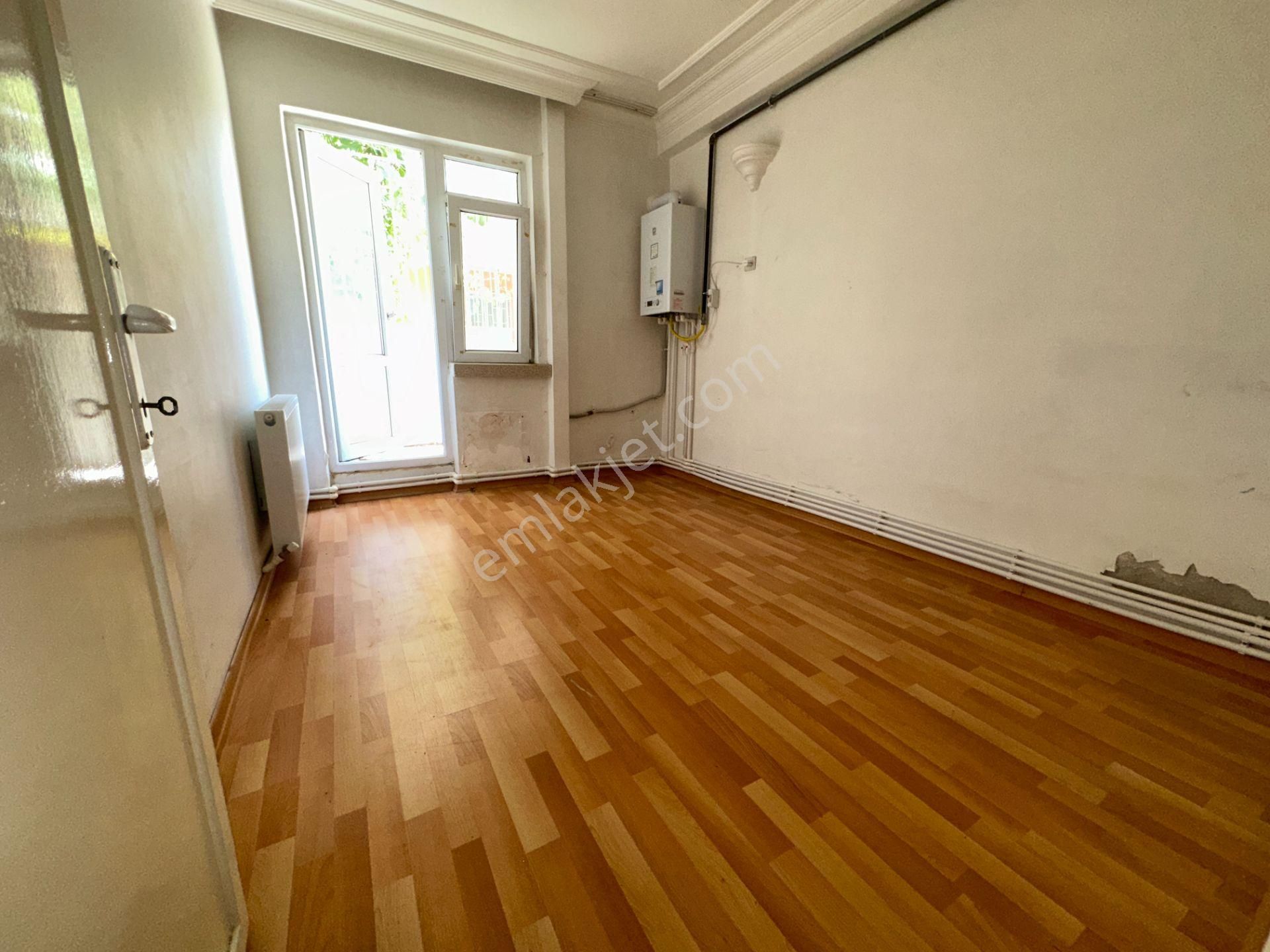 Turyap'tan Fatih Caddesine Cuma Sokak'ta 2 Dk Merkezi Lokasyon 1+1 80 M2