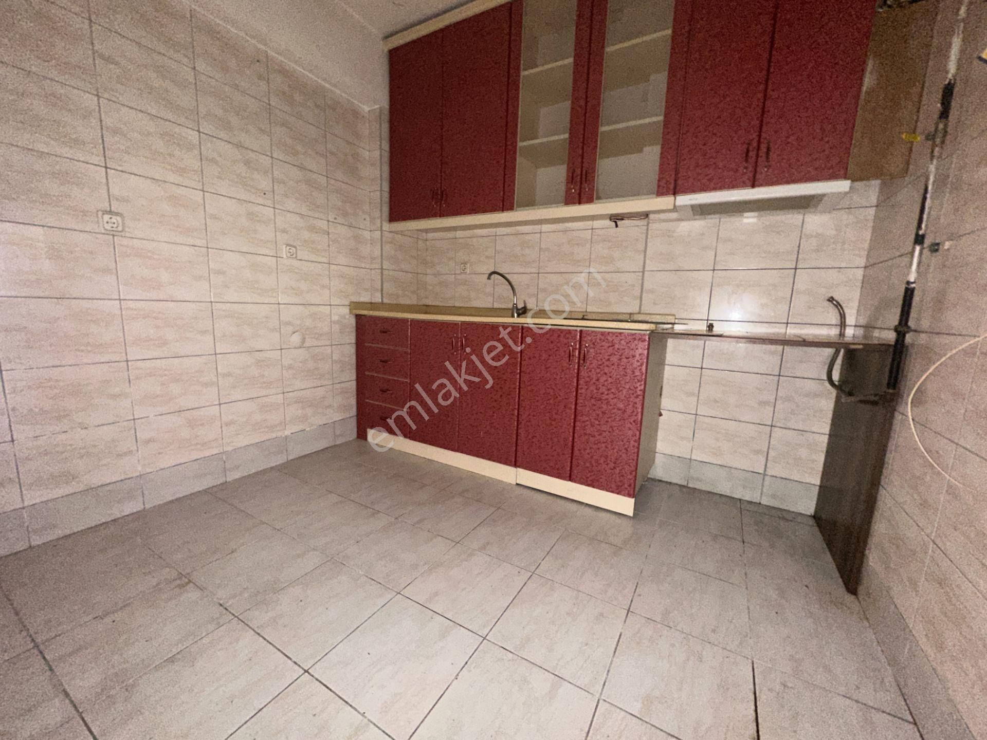 Turyap'tan Fatih Caddesine Cuma Sokak'ta 2 Dk Merkezi Lokasyon 1+1 80 M2 - Görsel 18