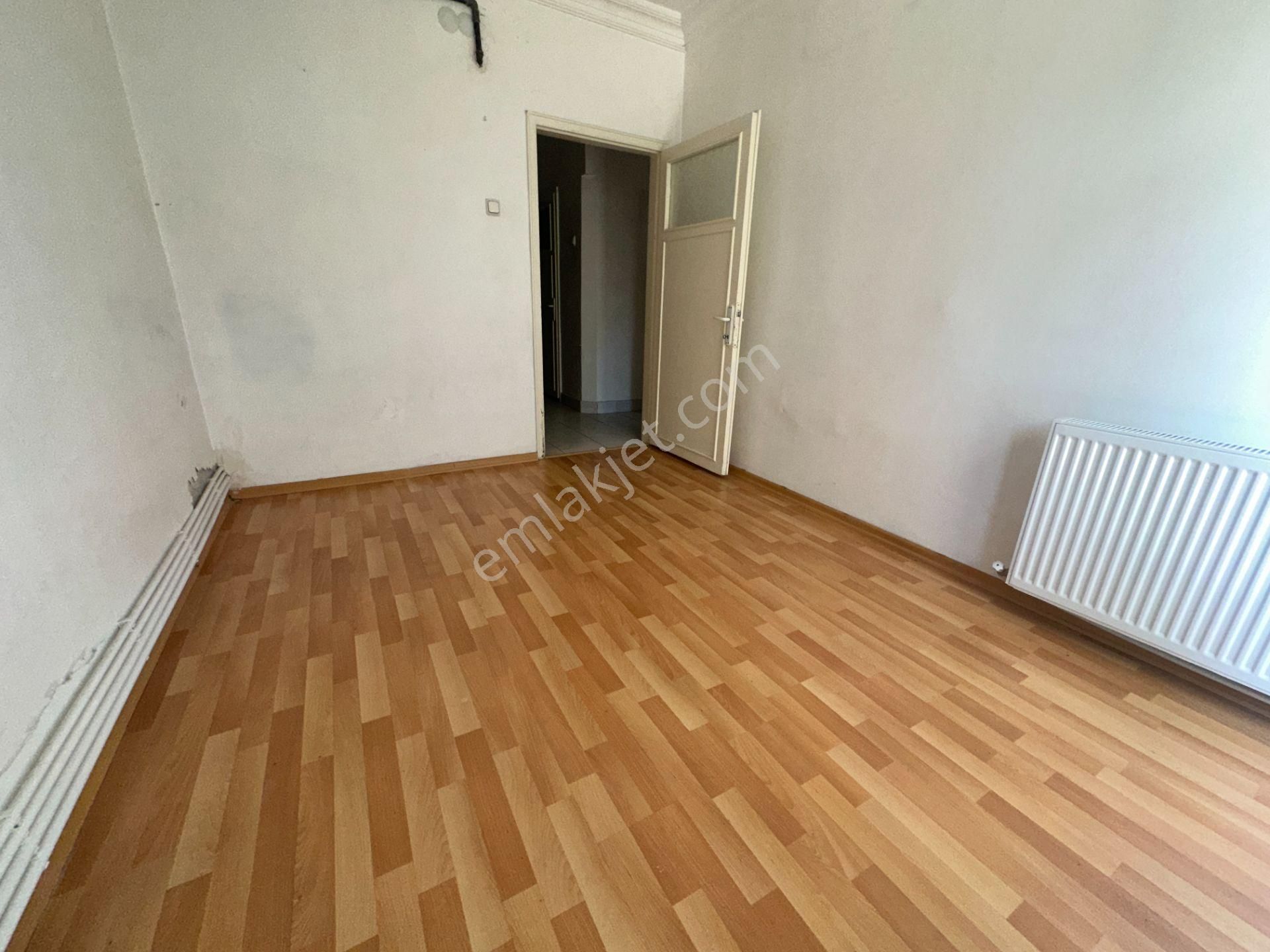 Turyap'tan Fatih Caddesine Cuma Sokak'ta 2 Dk Merkezi Lokasyon 1+1 80 M2 - Görsel 4