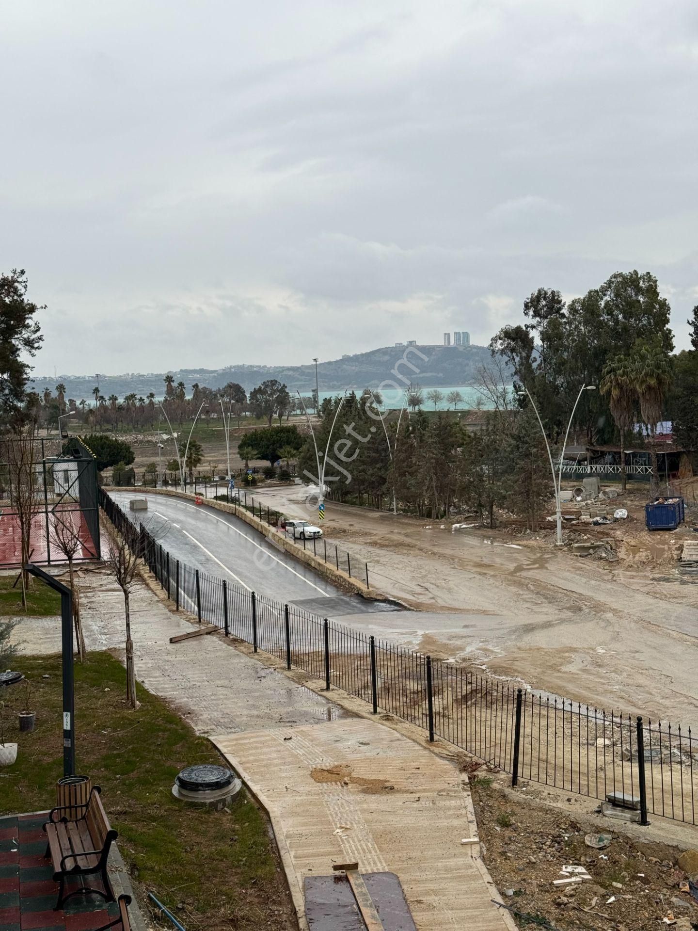 Menderes Güzelyalı Toki'de 3+1 Kap.mutfak Satılık Daire - Görsel 11