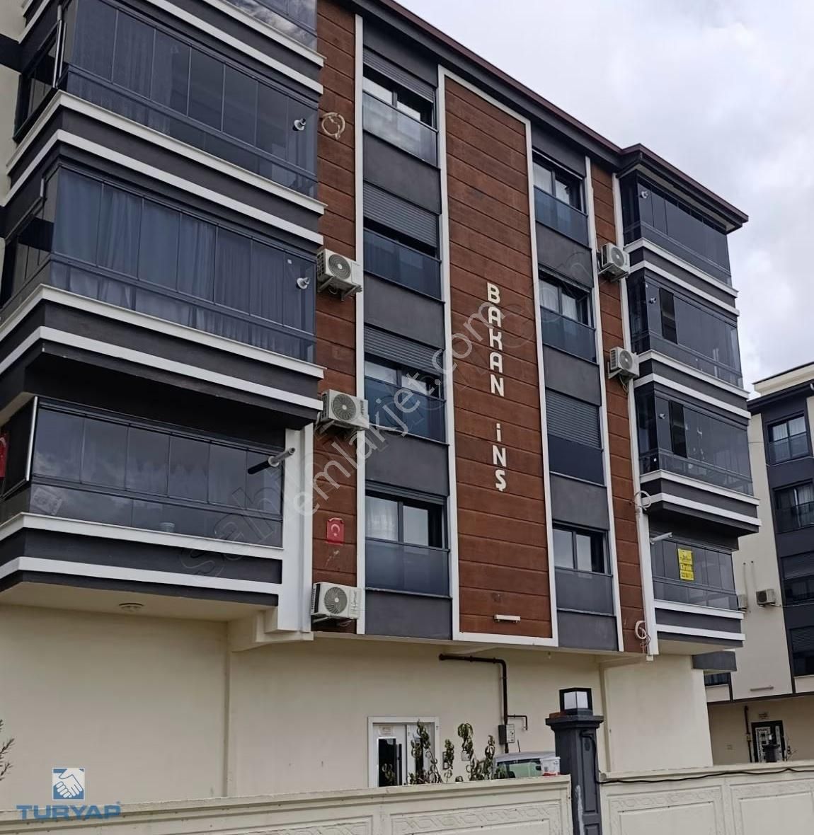 Turyap Torbalı'dan Yedi Eylül Mahallesi'nde Kiralık 2+1 Daire - Görsel 15