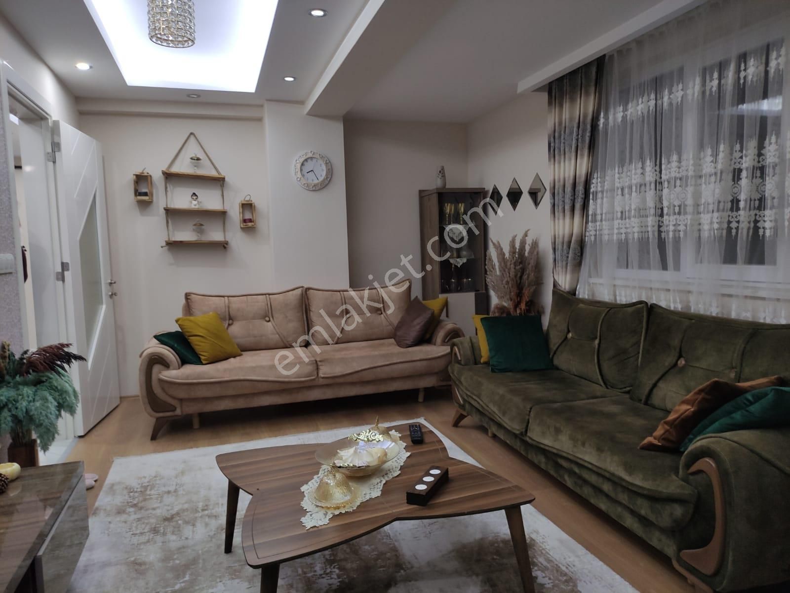 Ender Uysal Gayrimenkulden Bağbaşı Zümrüt Mahallesinde Muhteşem Manzaralı Satılık 4+1 Dublex Daire - Görsel 8