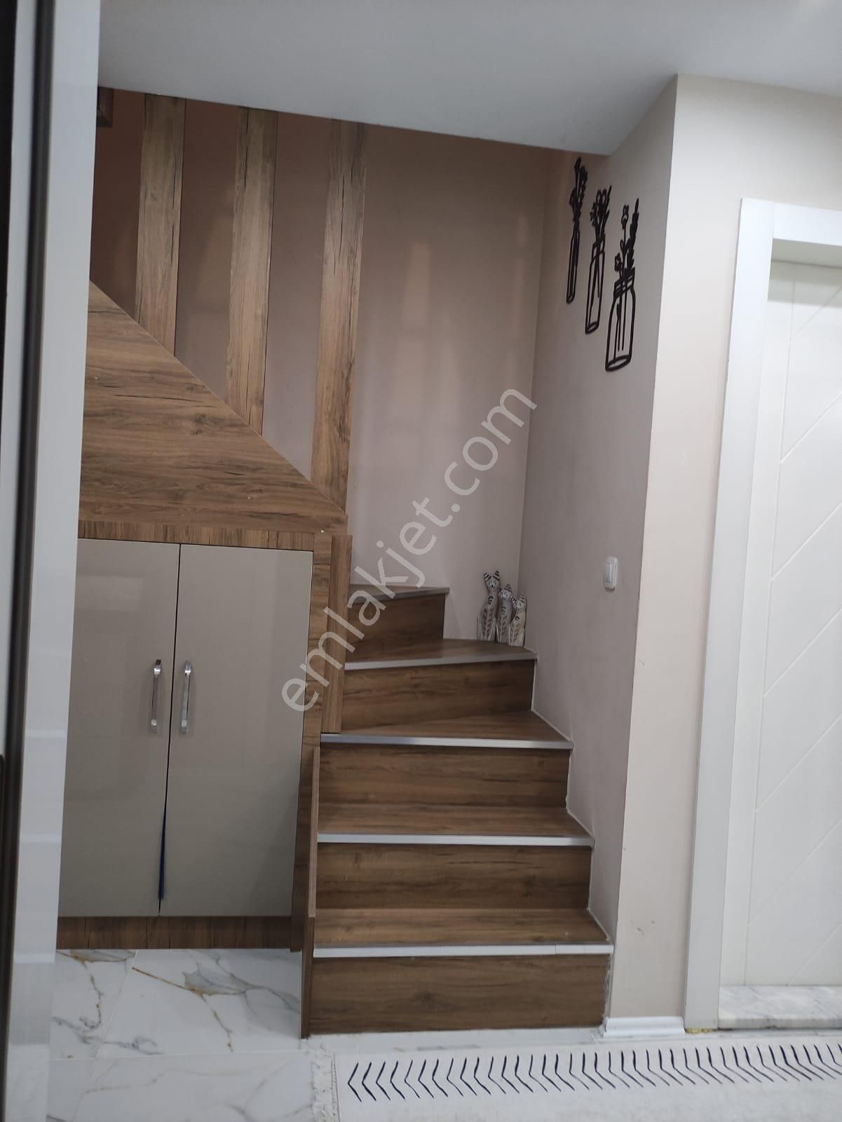 Ender Uysal Gayrimenkulden Bağbaşı Zümrüt Mahallesinde Muhteşem Manzaralı Satılık 4+1 Dublex Daire - Görsel 12