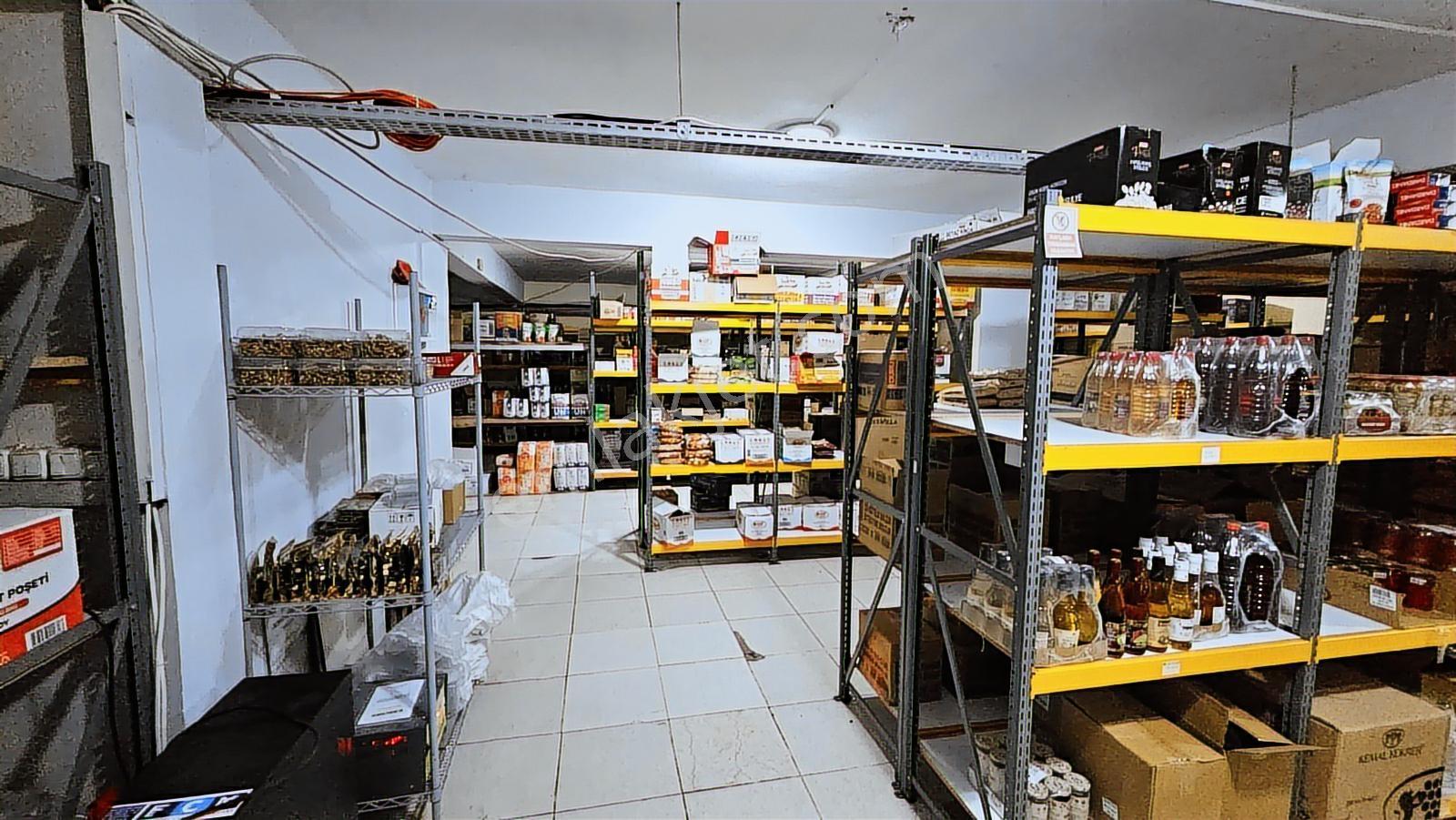 Seymen Caddesinde Satılık Üç Dükkan - Görsel 34