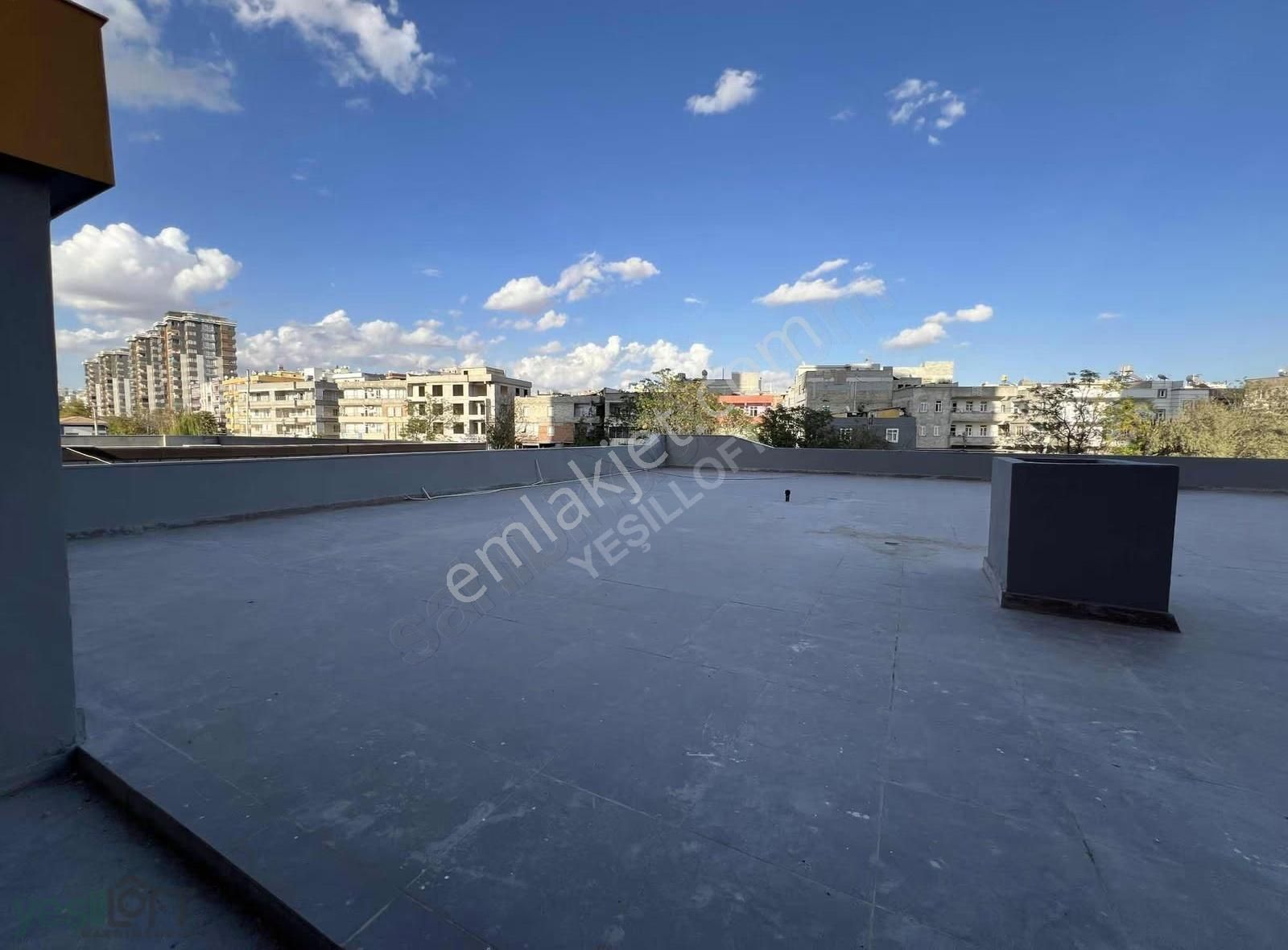 Yeşilloft'tan Kiralık 3 Katlı Dükkan - Görsel 4