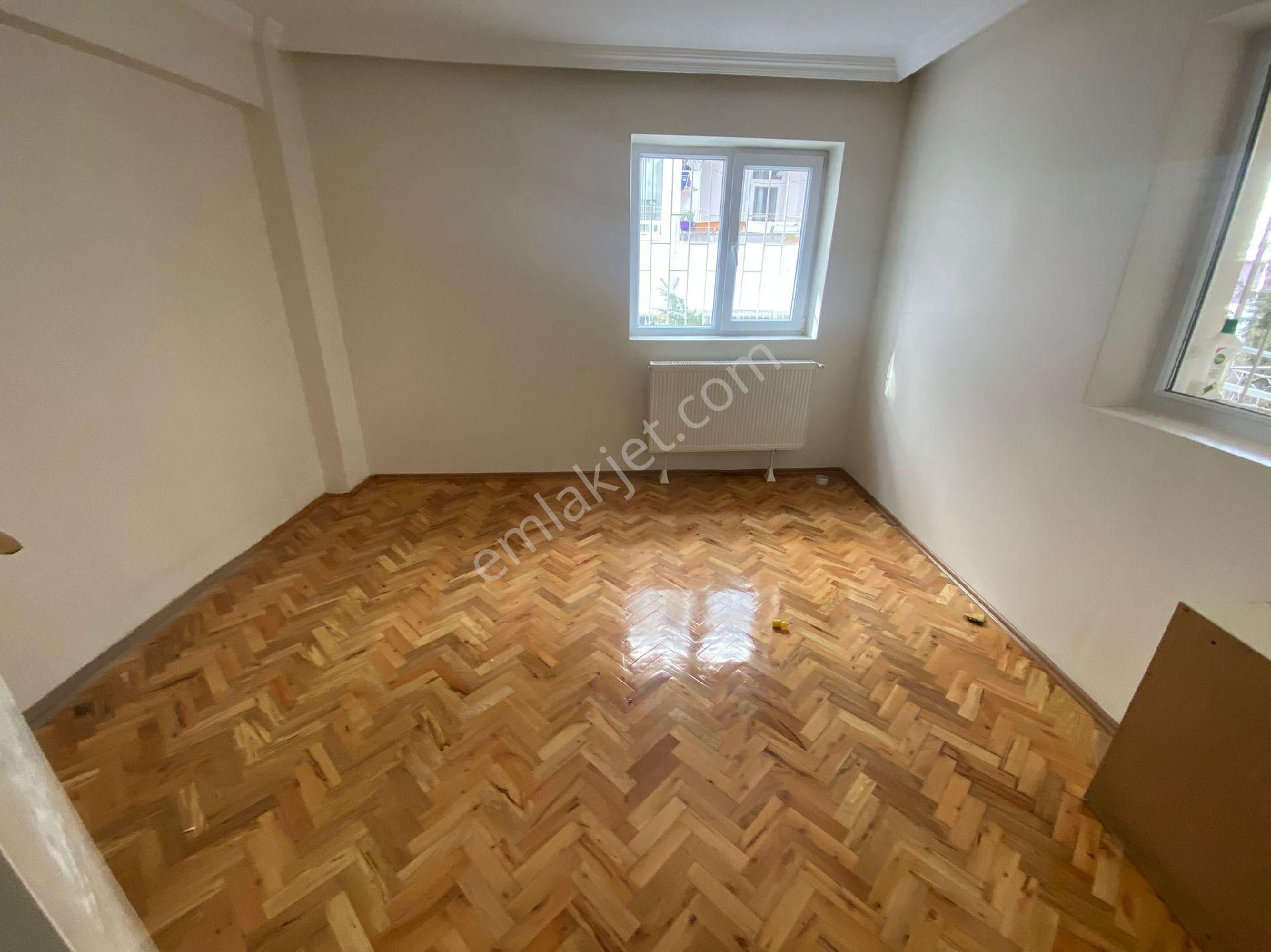 Atanora Vadiden Cadde Üzeri Balkonlu 3 Cepheli Geniş Metraj Boş 3+1 - Görsel 22