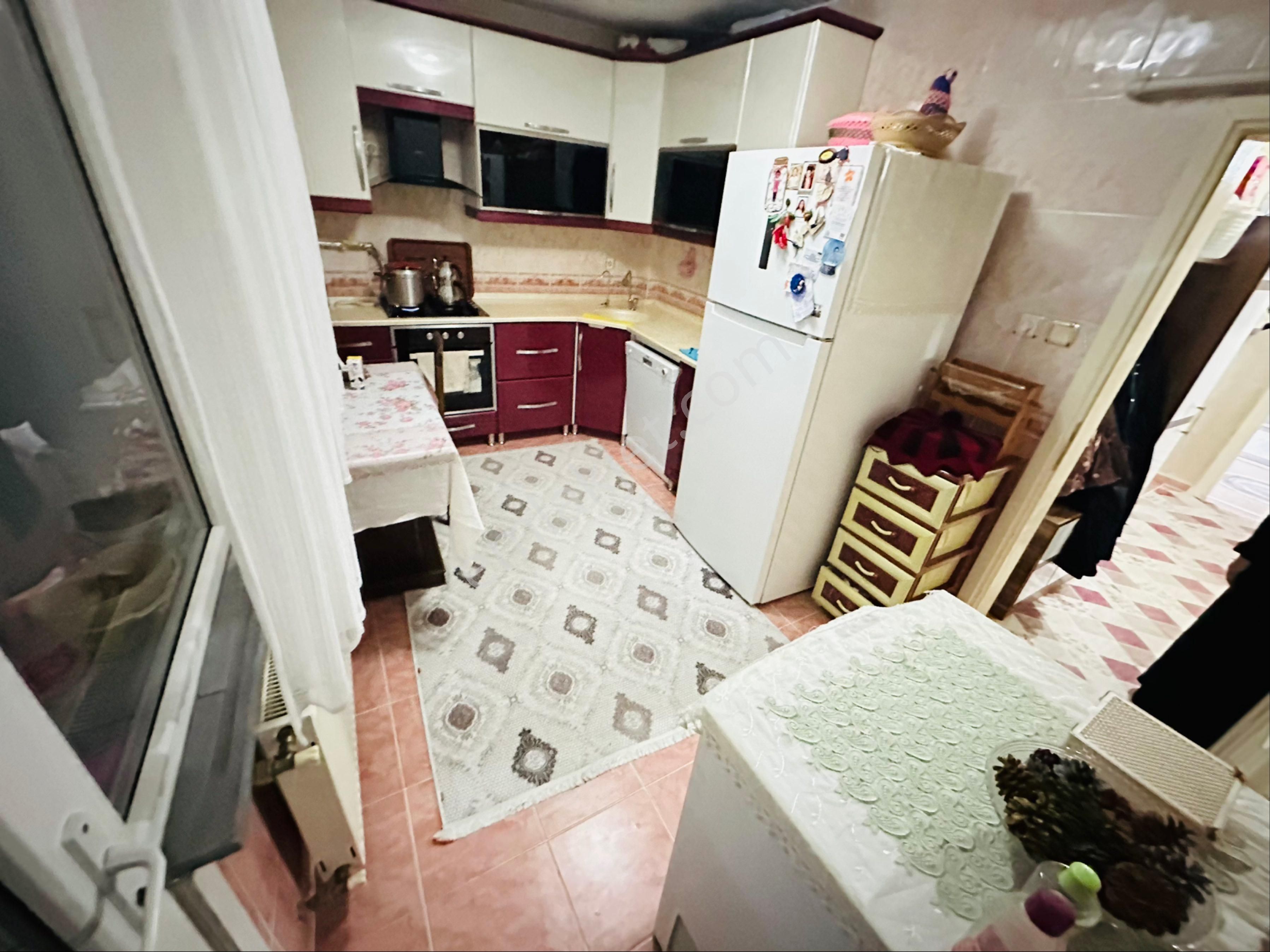 İsmetpaşa Mah’de Tramavya Yakın 2+1 110m2 Satılık 1.kat Daire - Görsel 24