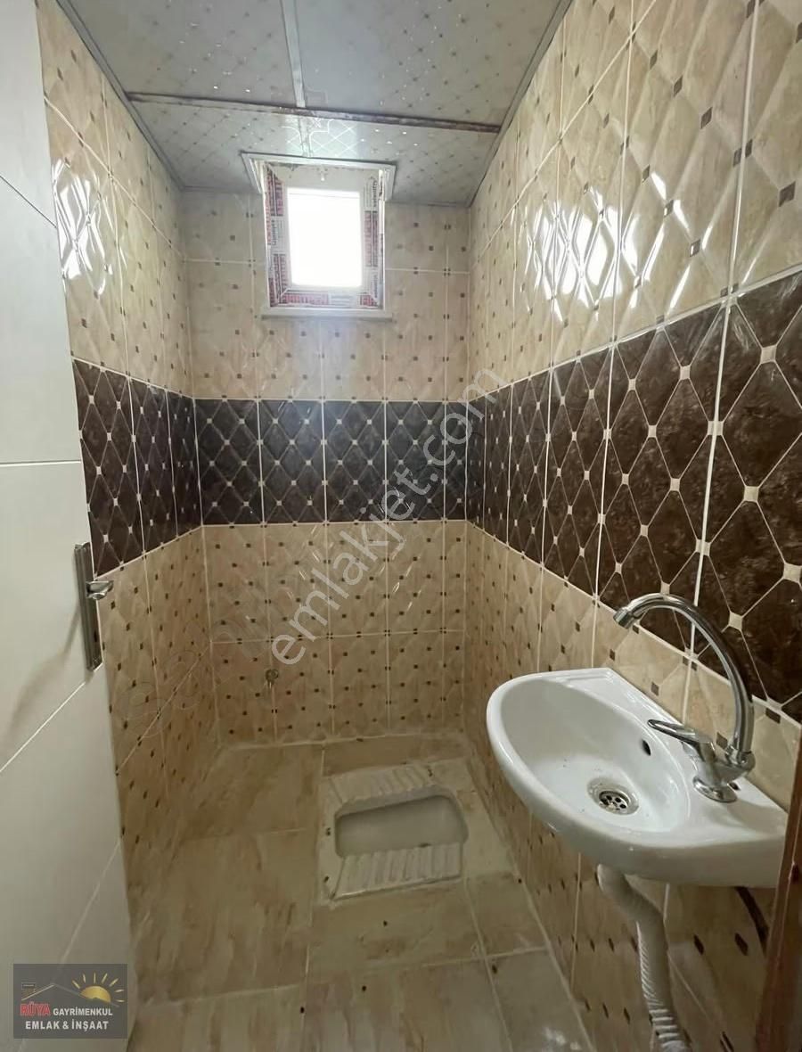 Rüya Gayrimenkul'den Satılık Metrobüse Yakın Ara Kat Daire - Görsel 6