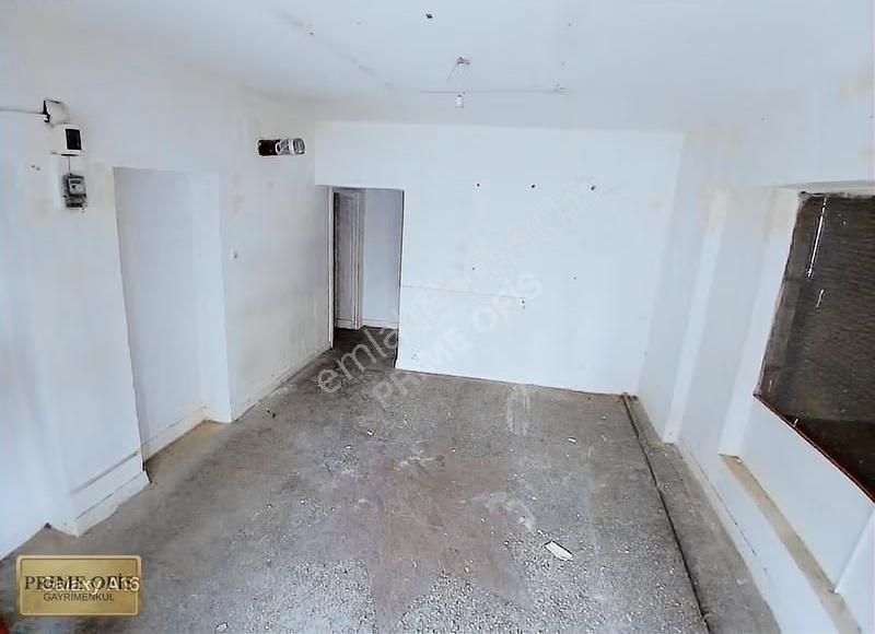 Ana Cadde Üzeri Her İşe Uygun Kiralık Dükkan - Görsel 4