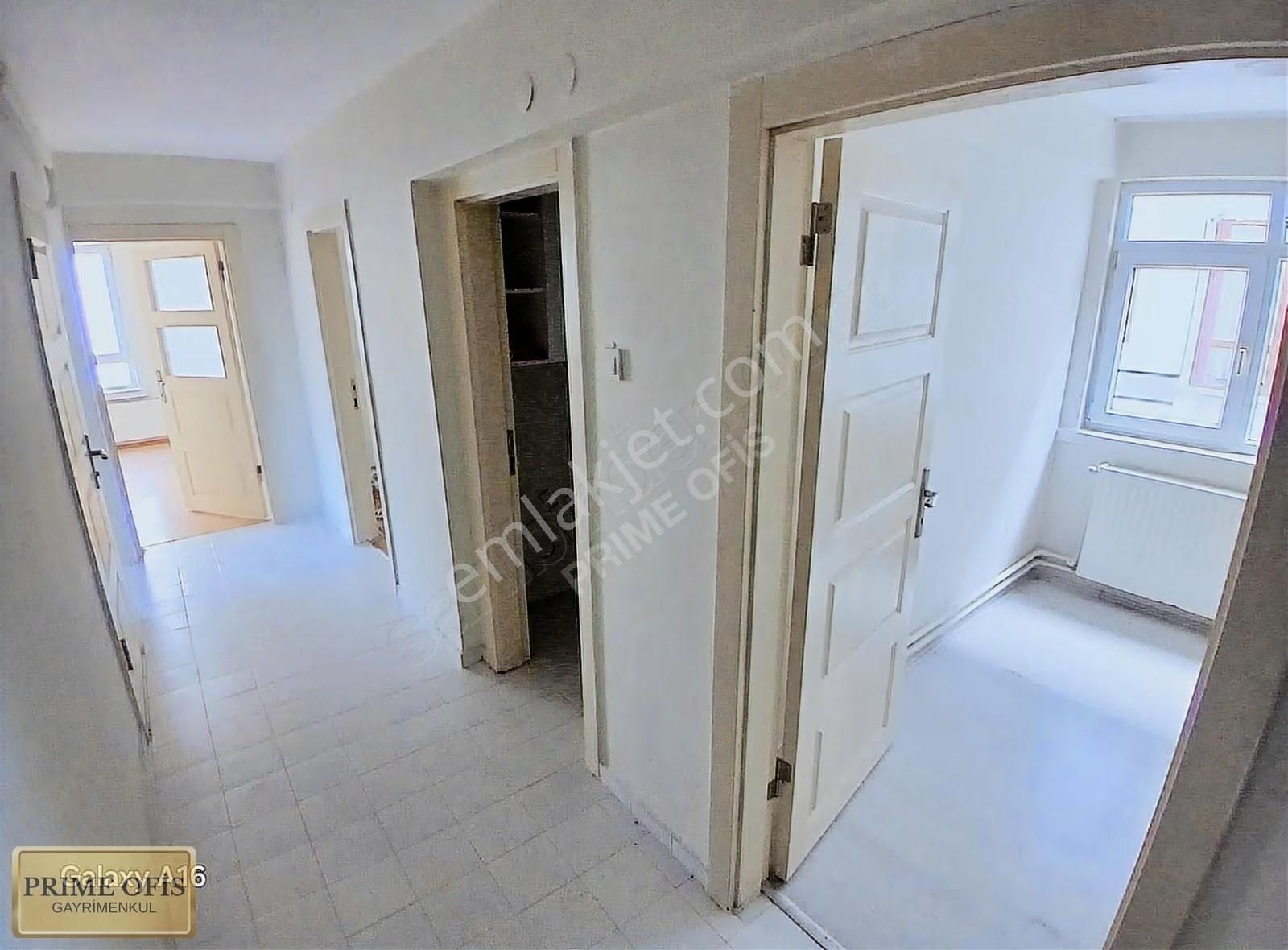 Gata'ya Yakın Park Manzaralı Çift Balkon 3+1 Kiralık Daire - Görsel 20