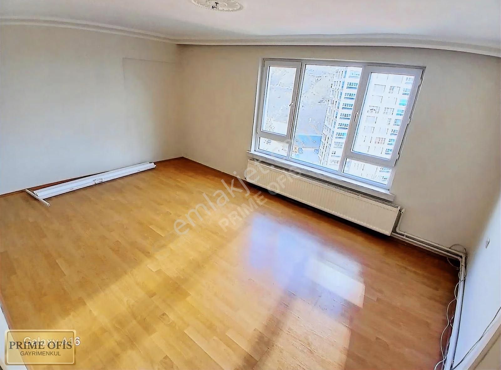 Gata'ya Yakın Park Manzaralı Çift Balkon 3+1 Kiralık Daire