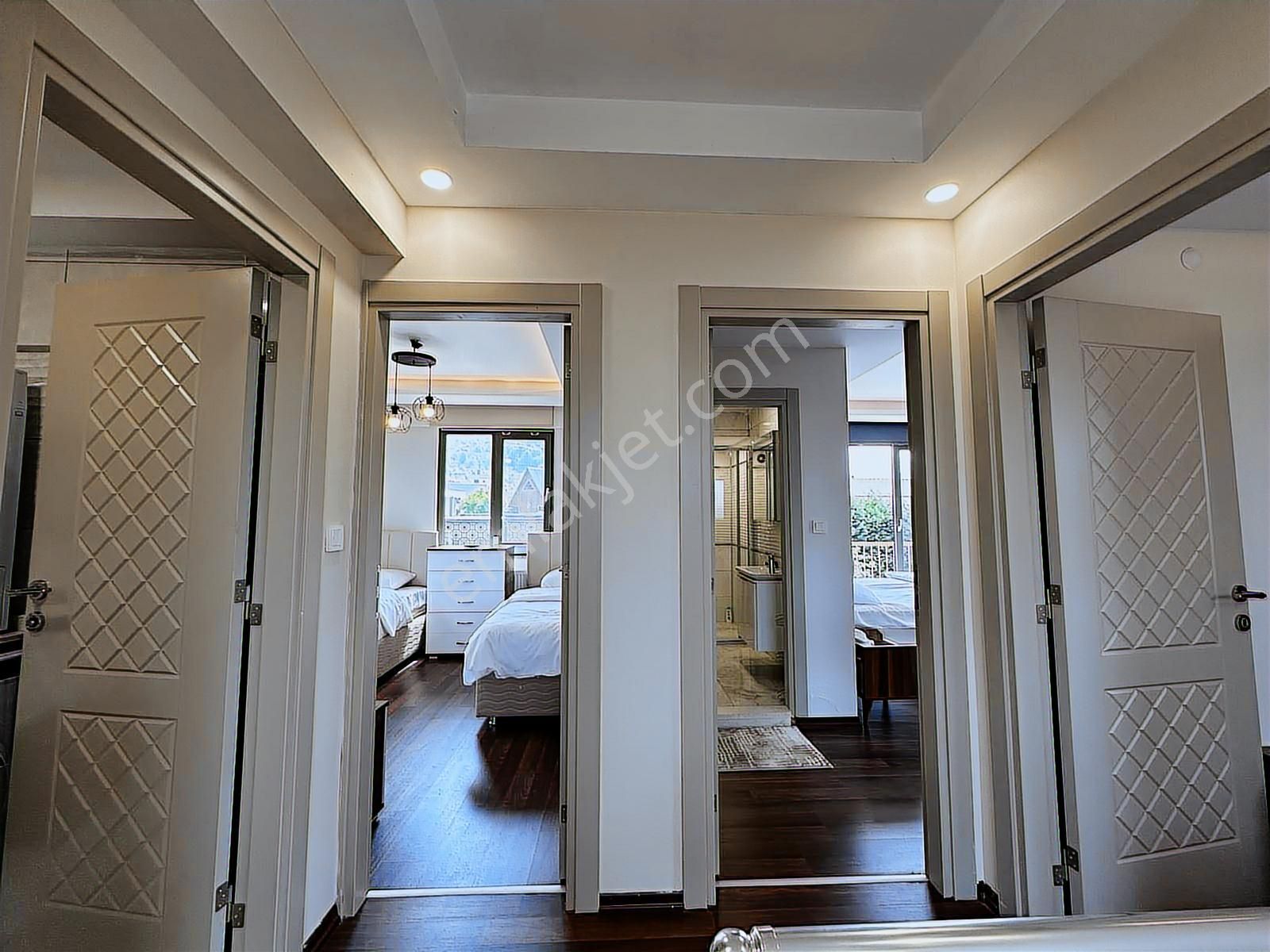 Sapanca'da Müstakil Satılık Villa فيلا الترا لوكس للبيع - Görsel 10