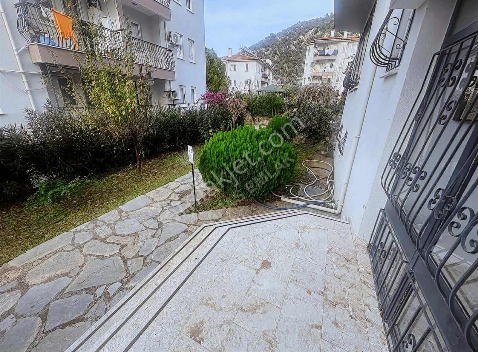 Aras Emlaktan Harika Manzaralı Ve Geniş 3+1 Daire - Görsel 22