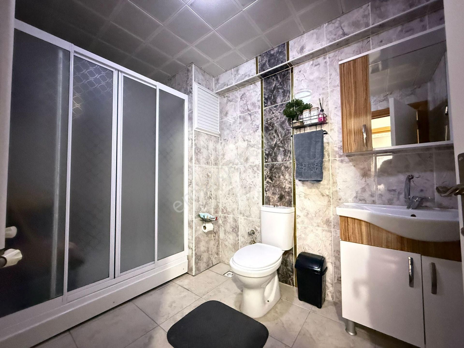 Otoban Manzaralı Komple Yapılı Teras Balkonlu 3+1 160 M2 Daireee - Görsel 28