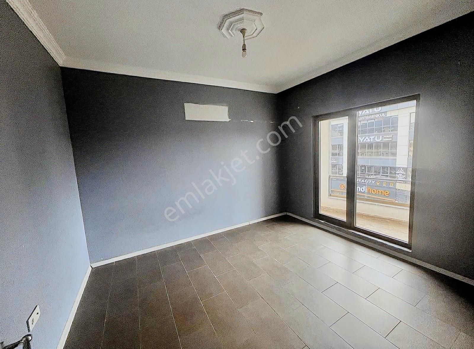 Yeni Mahalle Merkezde Süper 2+1