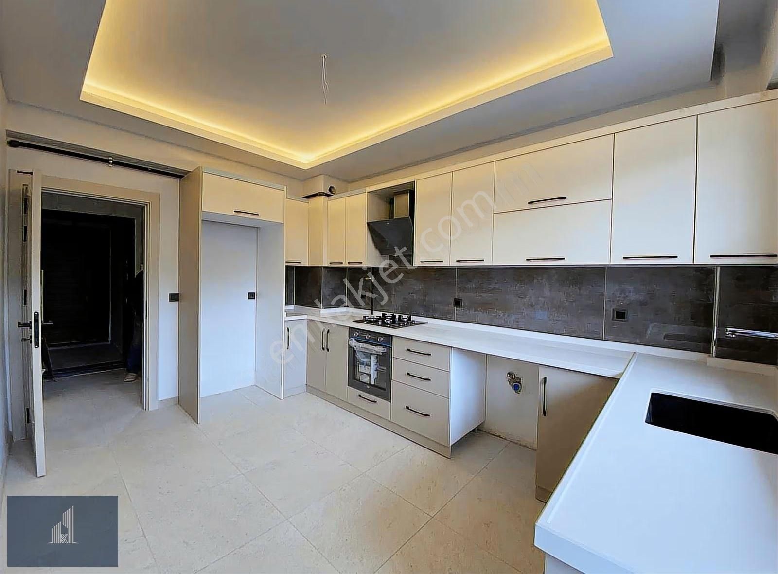 Kadir Dikici'den Beyşehir Caddesinde Satılık 3+1 Sıfır Daire - Görsel 8