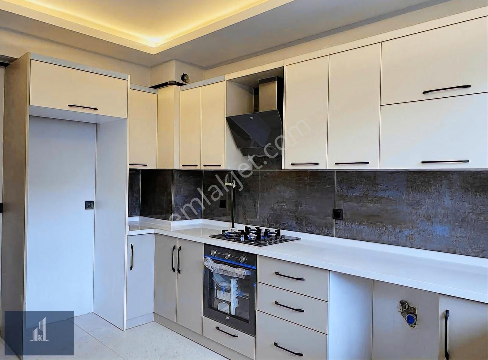 Kadir Dikici'den Beyşehir Caddesinde Satılık 3+1 Sıfır Daire - Görsel 28