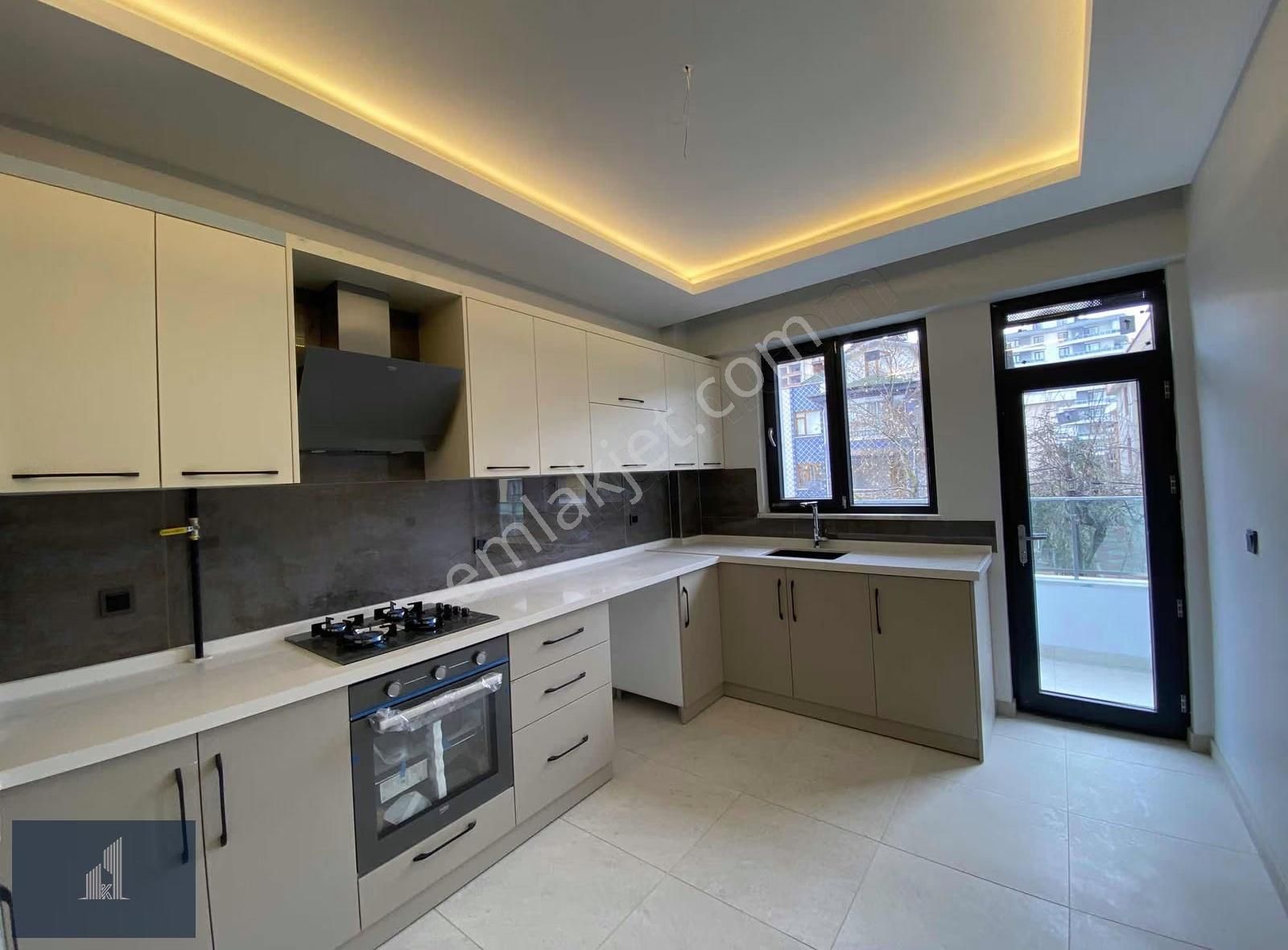 Kadir Dikici'den Beyşehir Caddesinde Satılık 3+1 Sıfır Daire - Görsel 21