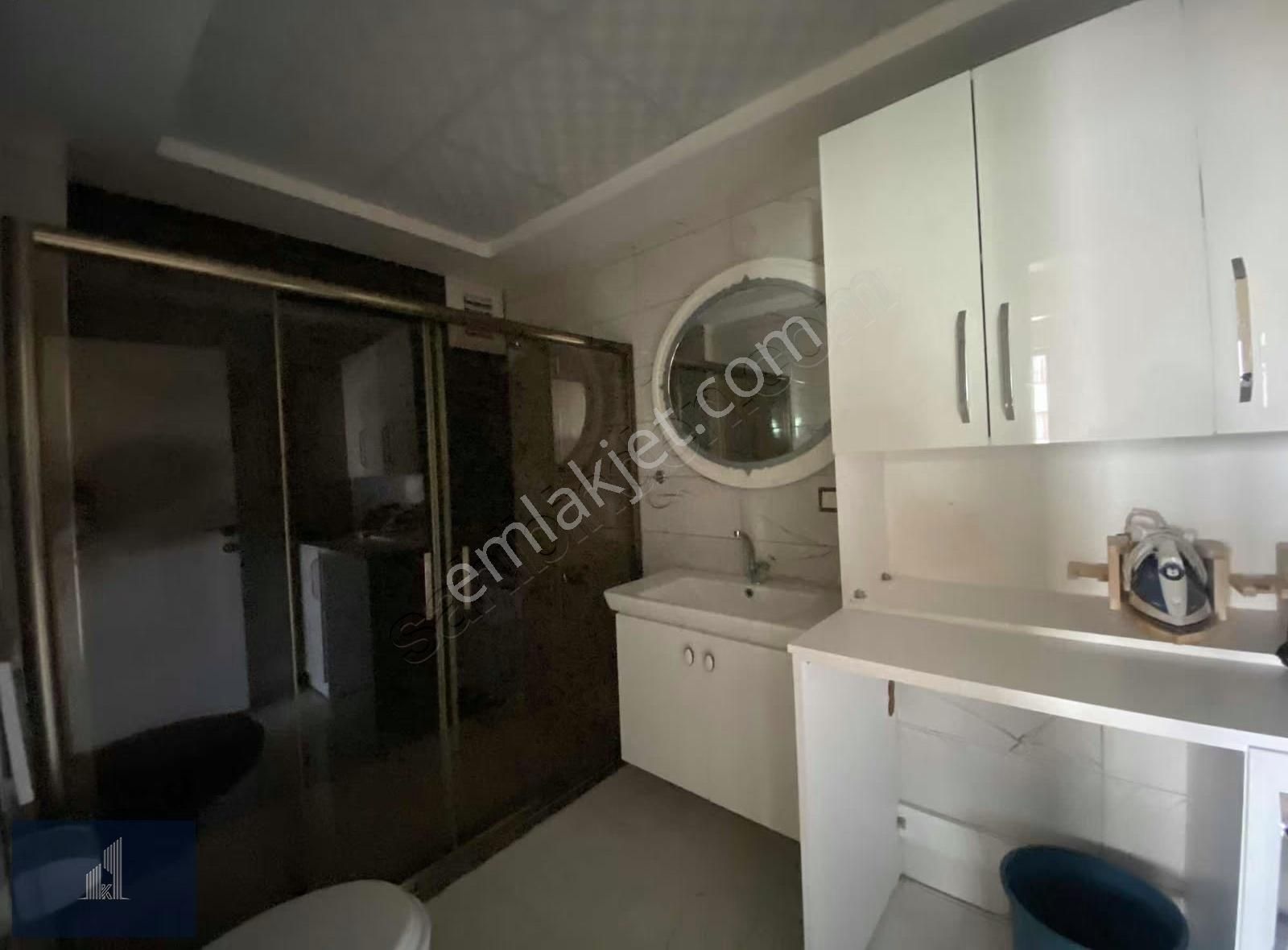 Kadir Dikici'den Saray Caddesinde Teraslı Kiralık Lüks 4+1 Daire - Görsel 25