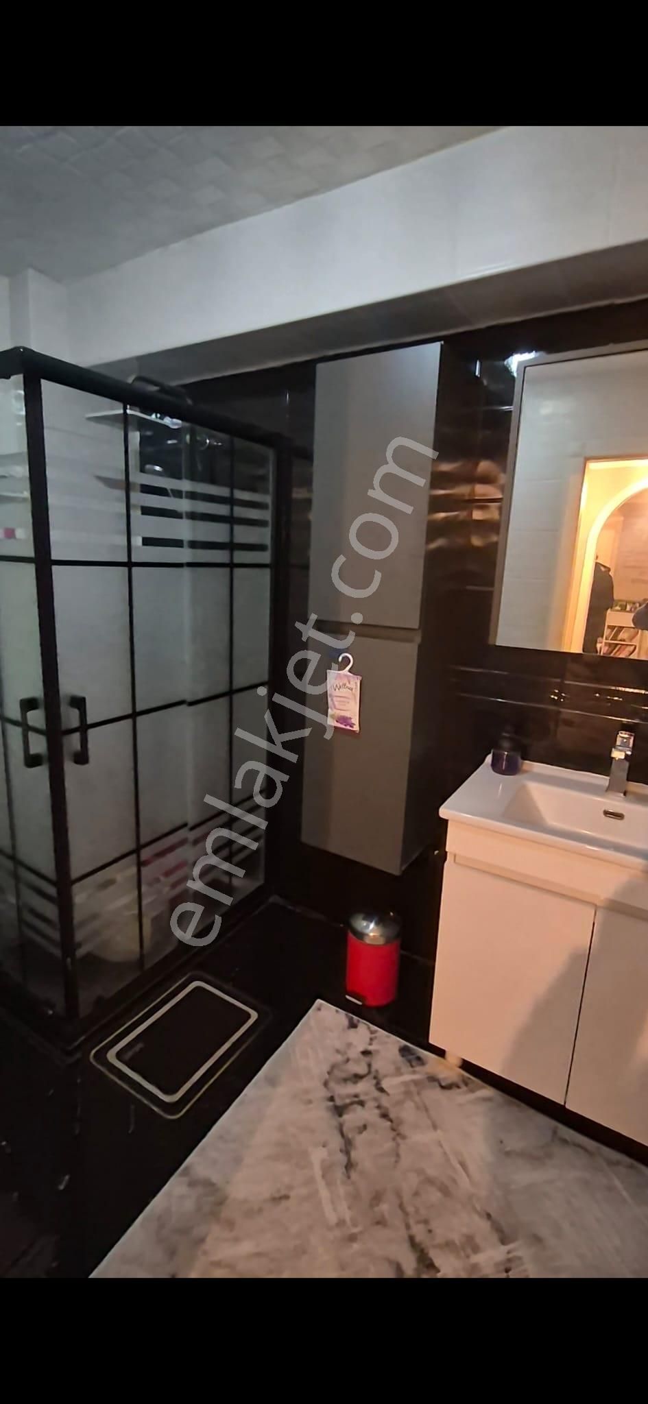 Bulvar Üzeri Asansörlü 3.ara Katta Ön Cephe Lüks 3+1 Daire - Görsel 11