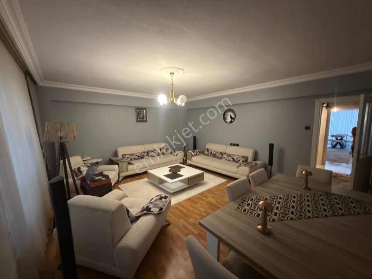 Bulvar Üzeri Asansörlü 3.ara Katta Ön Cephe Lüks 3+1 Daire - Görsel 7