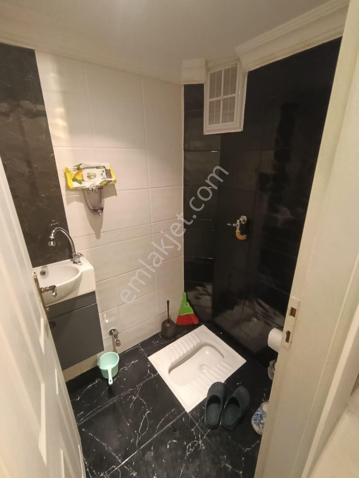 Bulvar Üzeri Asansörlü 3.ara Katta Ön Cephe Lüks 3+1 Daire - Görsel 31