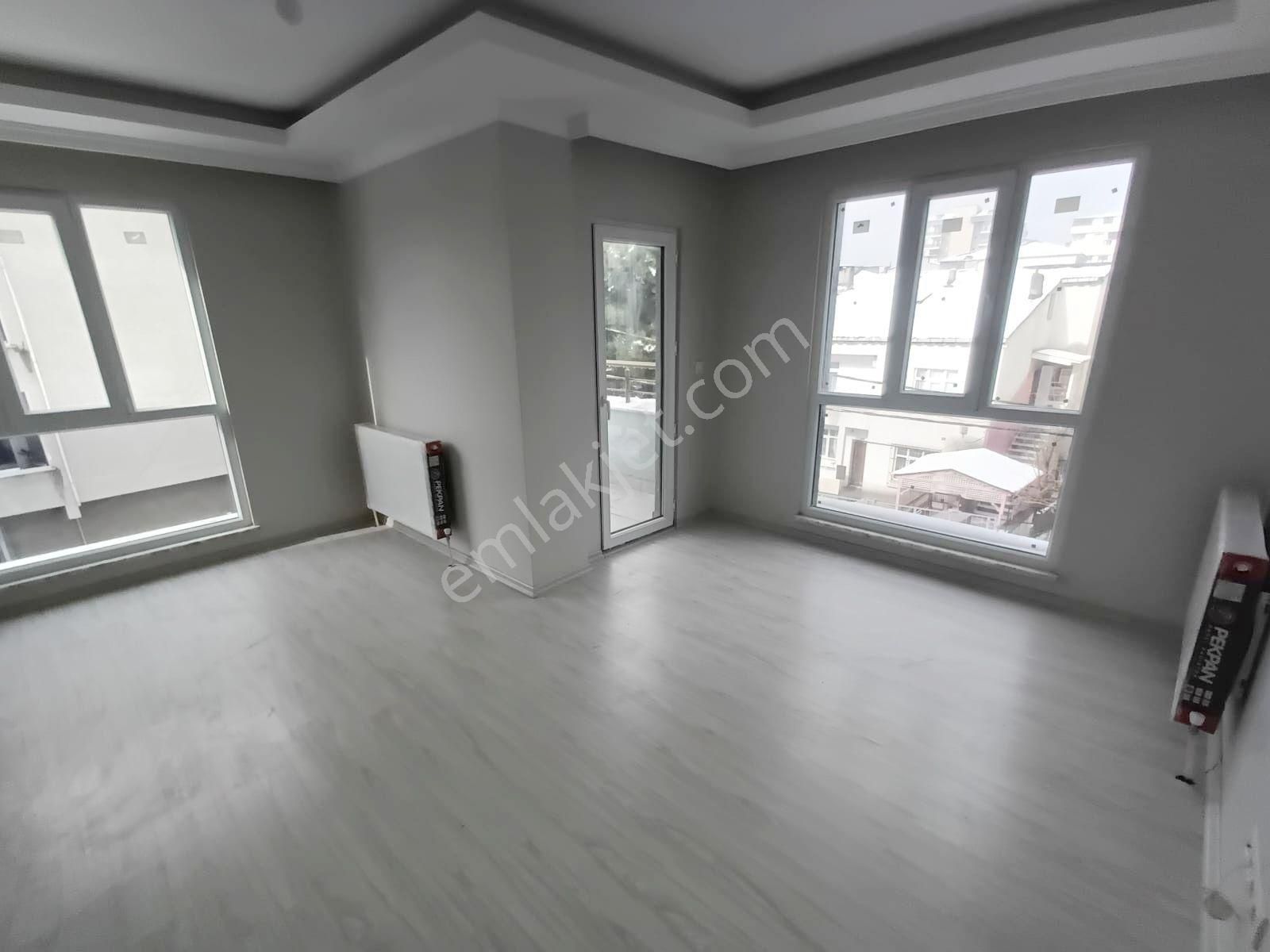 Sahibinden Ahmet Yesevi Mah. 2+1 Köşe Başı Cadde Üzerinde Doğalgazlı - Görsel 14