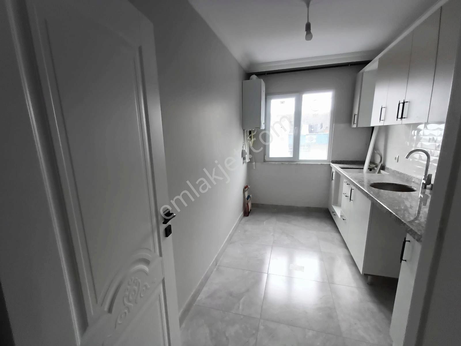 Sahibinden Ahmet Yesevi Mah. 2+1 Köşe Başı Cadde Üzerinde Doğalgazlı - Görsel 8
