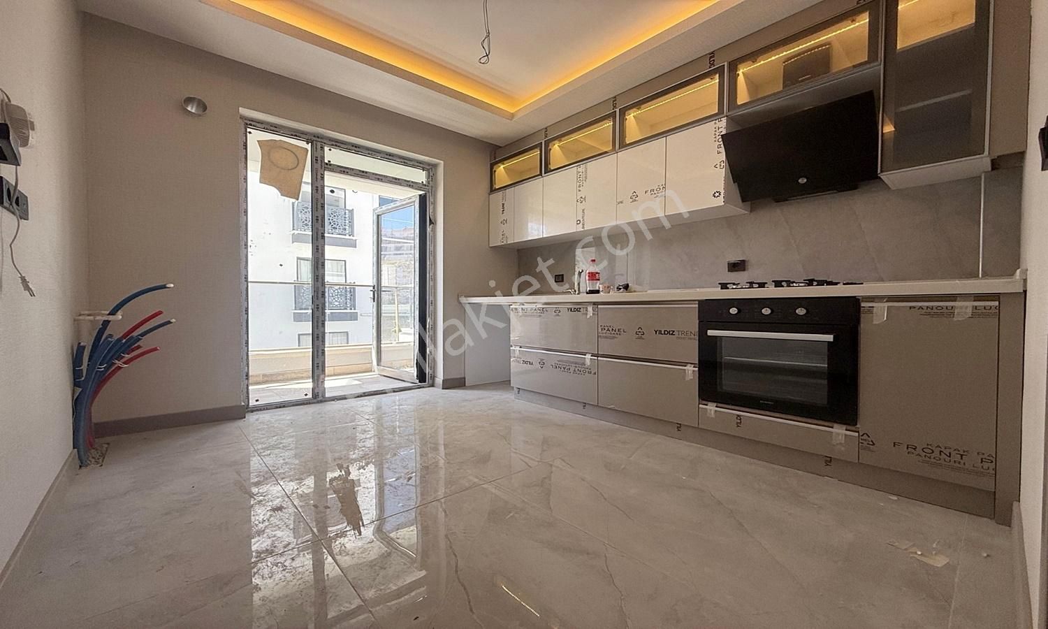 Yasa'dan Cadde Yakını Sıfır İskanlı Masrafsız Geniş 2+1 !! - Görsel 9