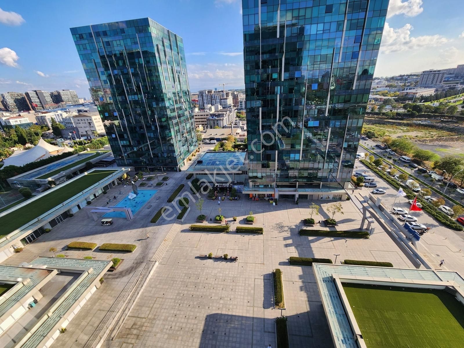 Nish İstanbul 12. Kat 1+1 Kiralık Ofis - Görsel 3