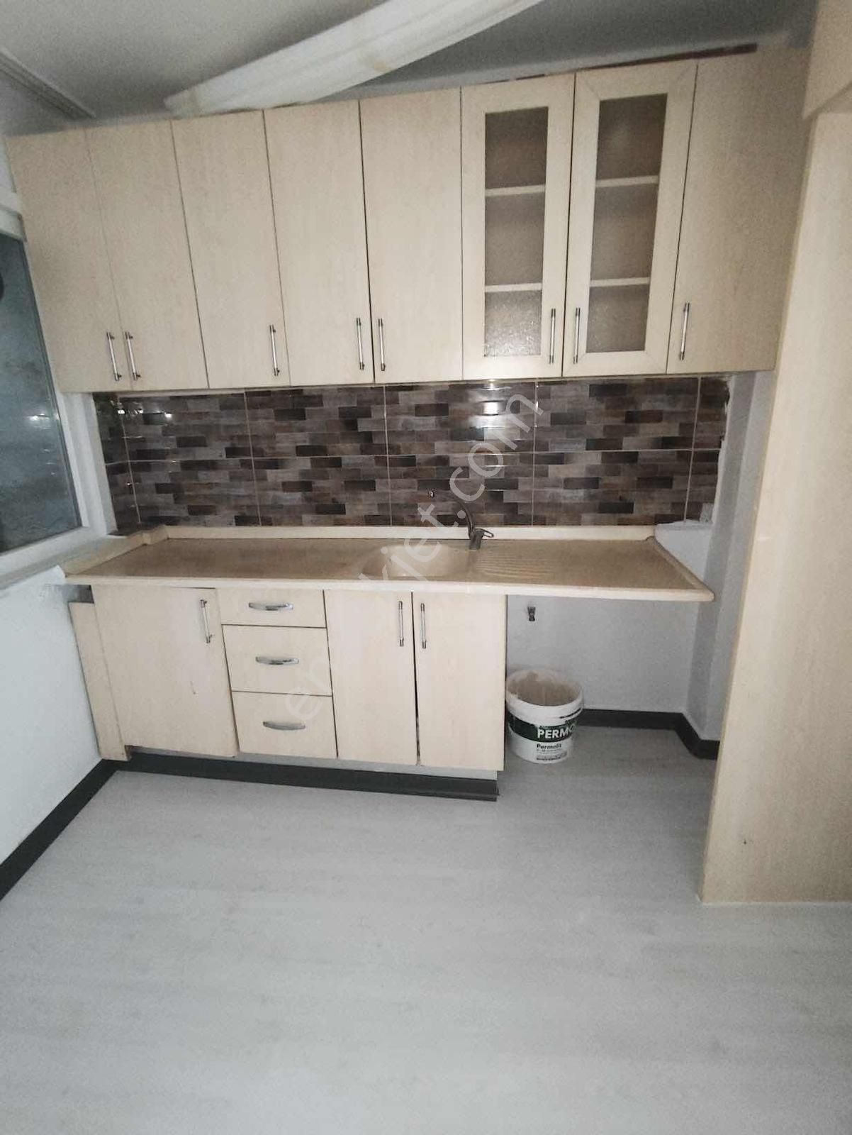 Yoldaş İnş Satılık 2+1 85 M2 Yüksek Giriş Arsa Tapulu Daire - Görsel 8