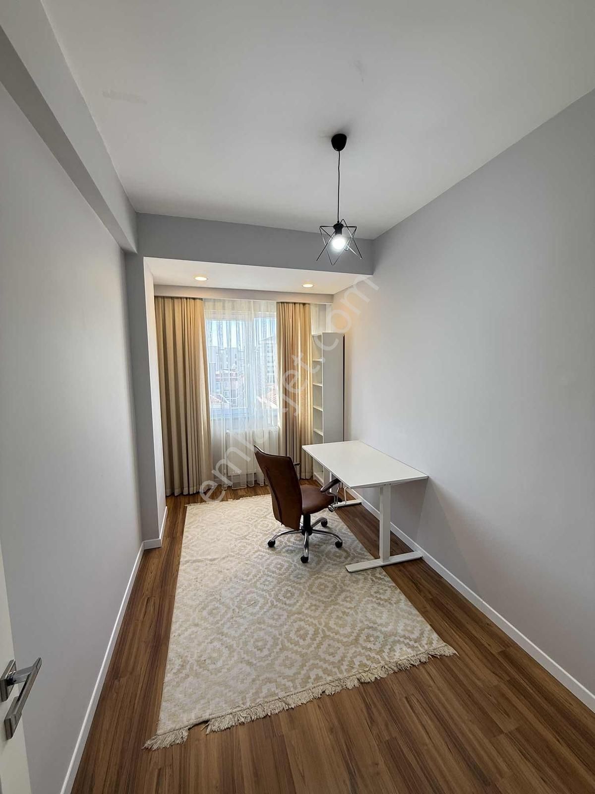 Maltepe Zümrütevler De Metro Ya Komşu Otoparklı Eşyalı 3+1 - Görsel 27