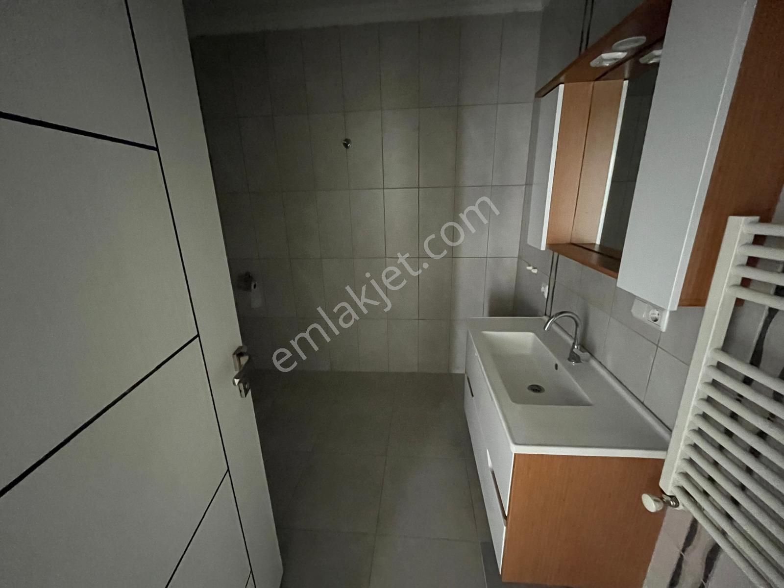 Trabzon Yomra Kaşüstünde Kiralık 3+1 Daire - Görsel 24