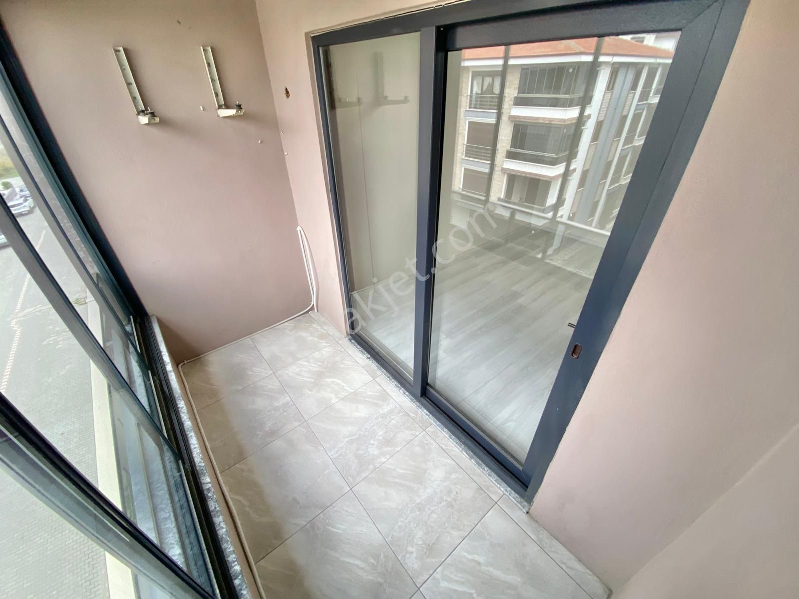 ➤➤herdem'den Akçayda Doktorlar Sitesi Mevkisinde Ebeveyn Banyolu Lüx 3+1 Daire - Görsel 28