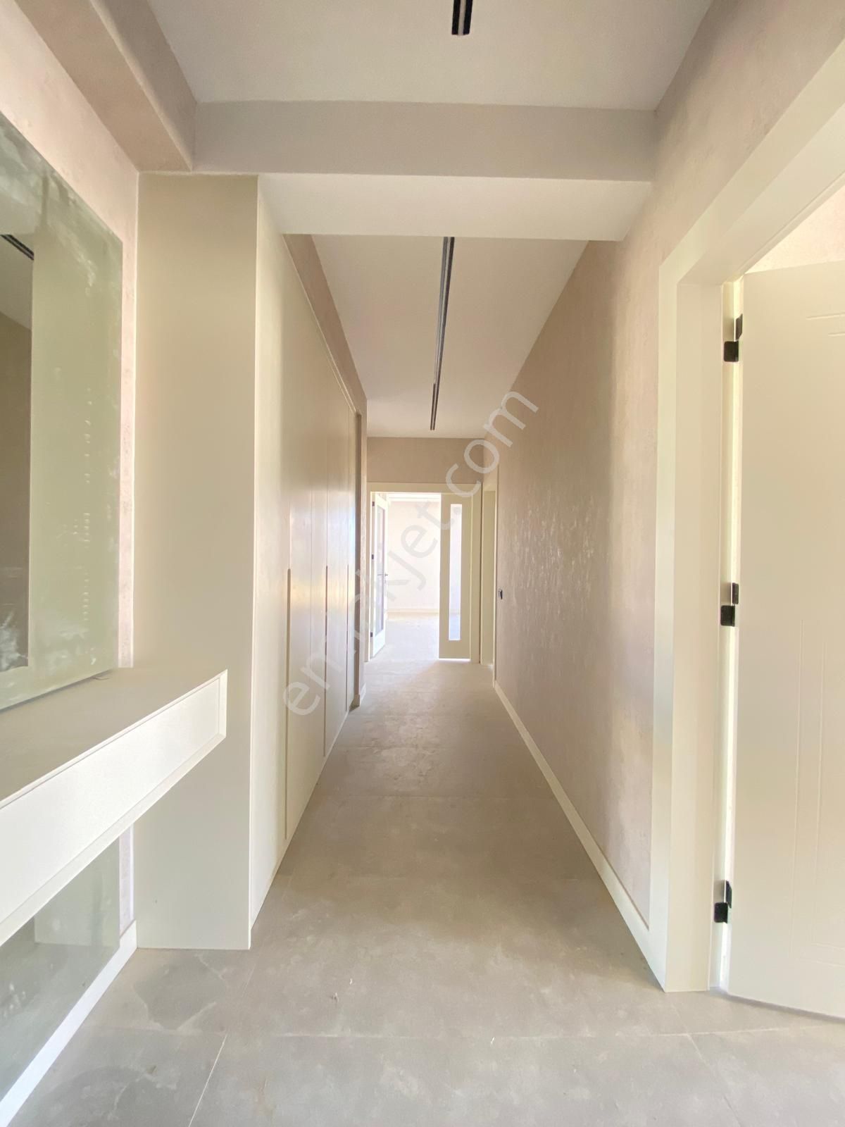 Demirlere'den Yenişafak'ta Geniş Giy.odalı 3+1 Satılık Daire - Görsel 18