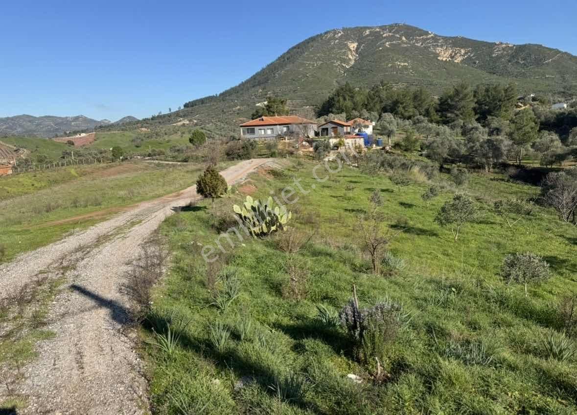 Caddeye Yakın, 3 Tarafı Yola Cepheli | Seferihisarda Kupon Arazi - Görsel 26