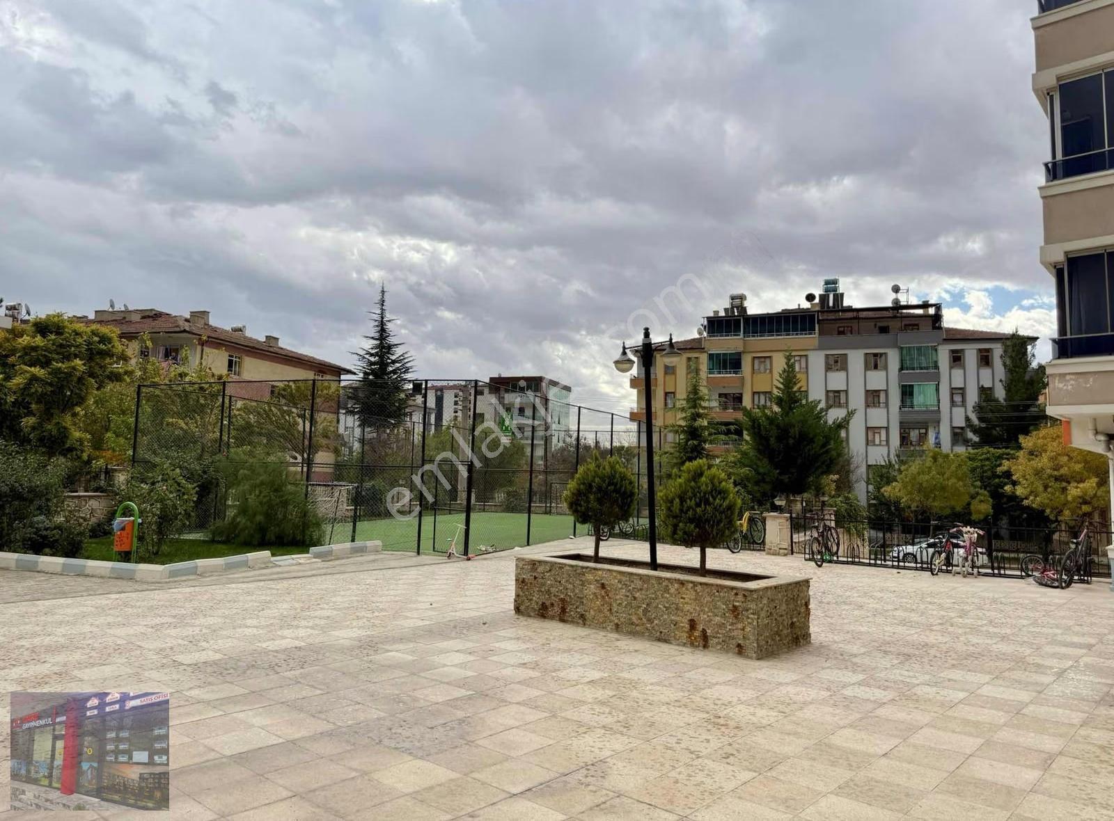 Emre Gm/den Cumhuriyet Mh Malatya Yoluna Yakın Site İçi Lüks 4+1 - Görsel 13
