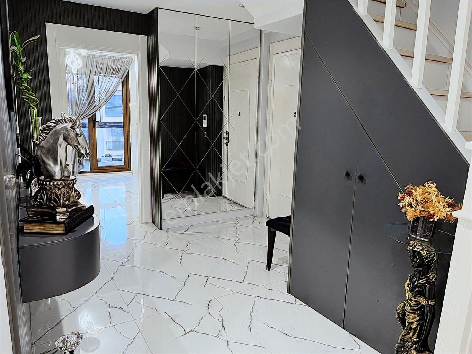 Özlüce'de Lüks 5+1 Teraslı Özlüce Metro İstasyonu Yakını Dubleks - Görsel 23