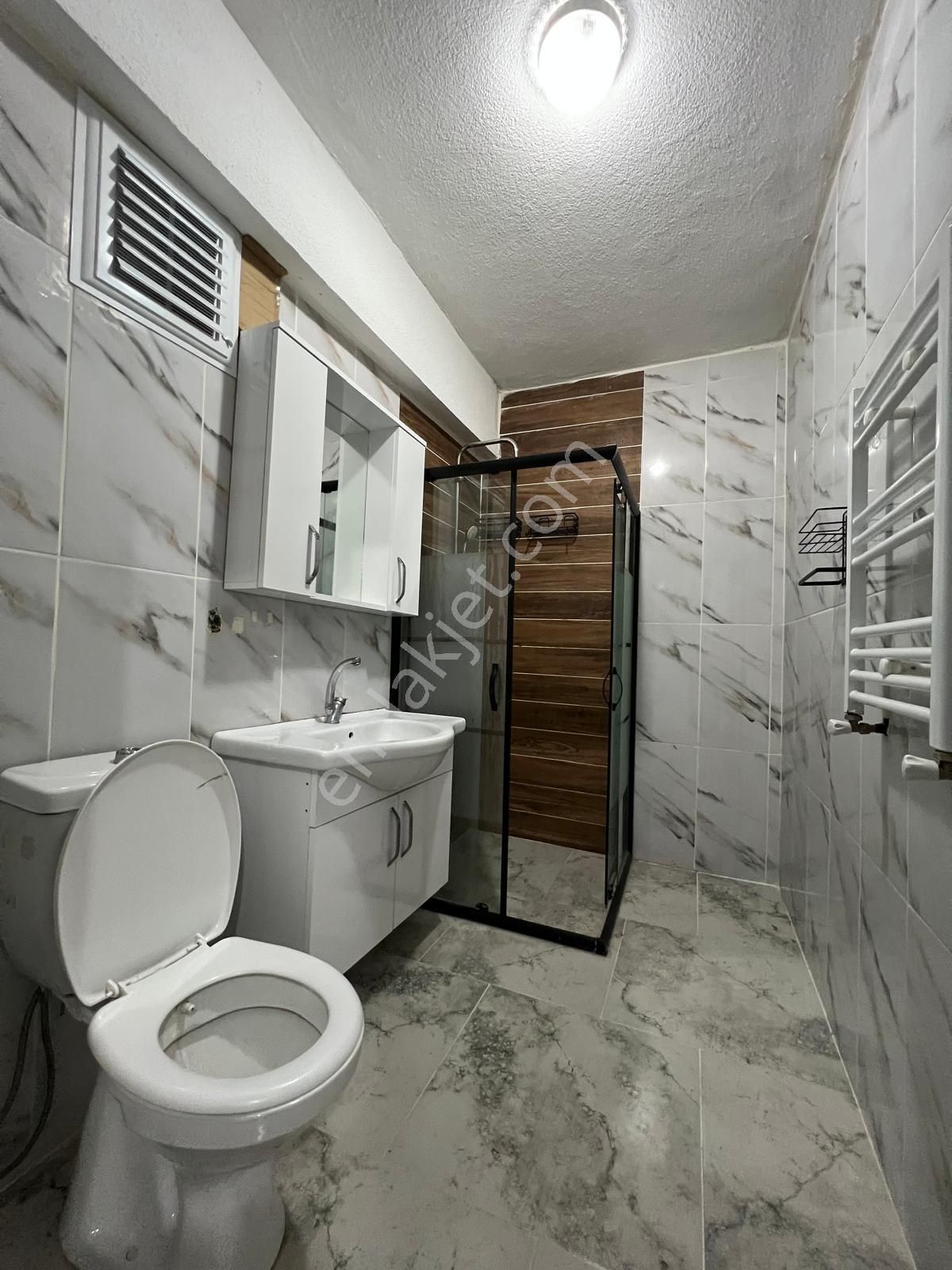 Lider'den İstasyon Mahallesi Asbaş Emliyet Yanı Sıfır 3+1kiralık - Görsel 14